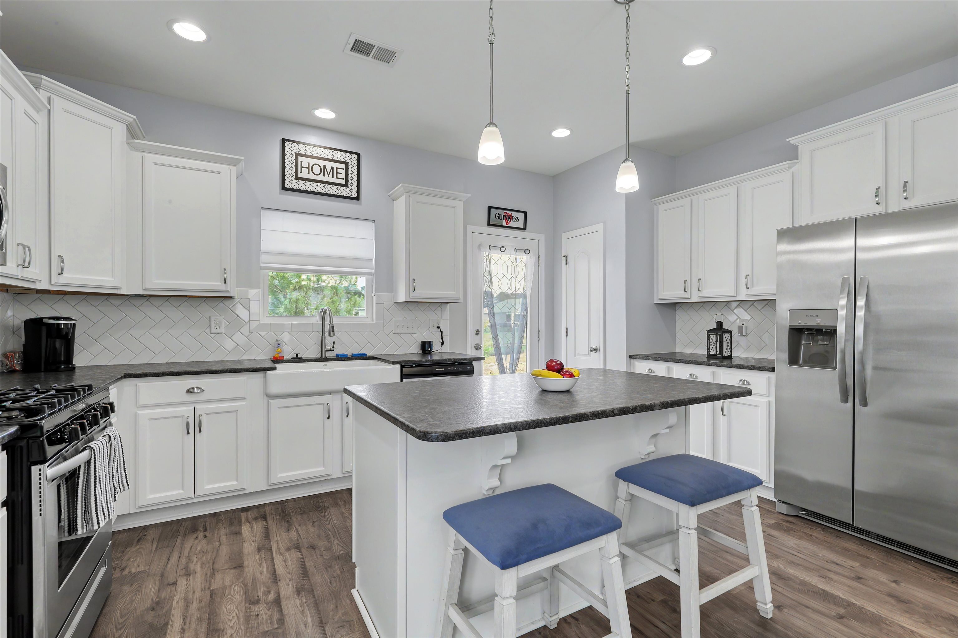 249 Astoria Park Loop Property Photo 10