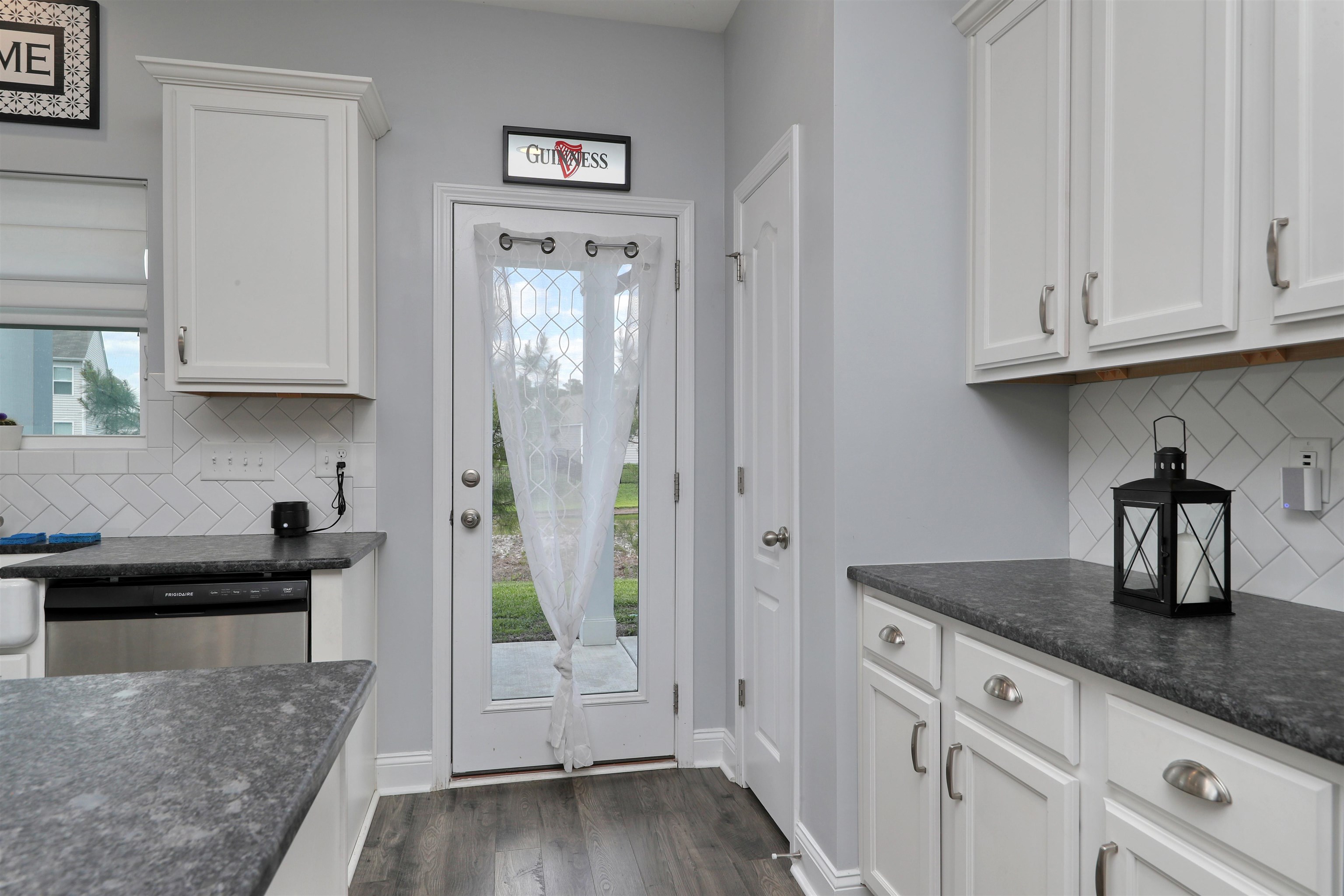 249 Astoria Park Loop Property Photo 12