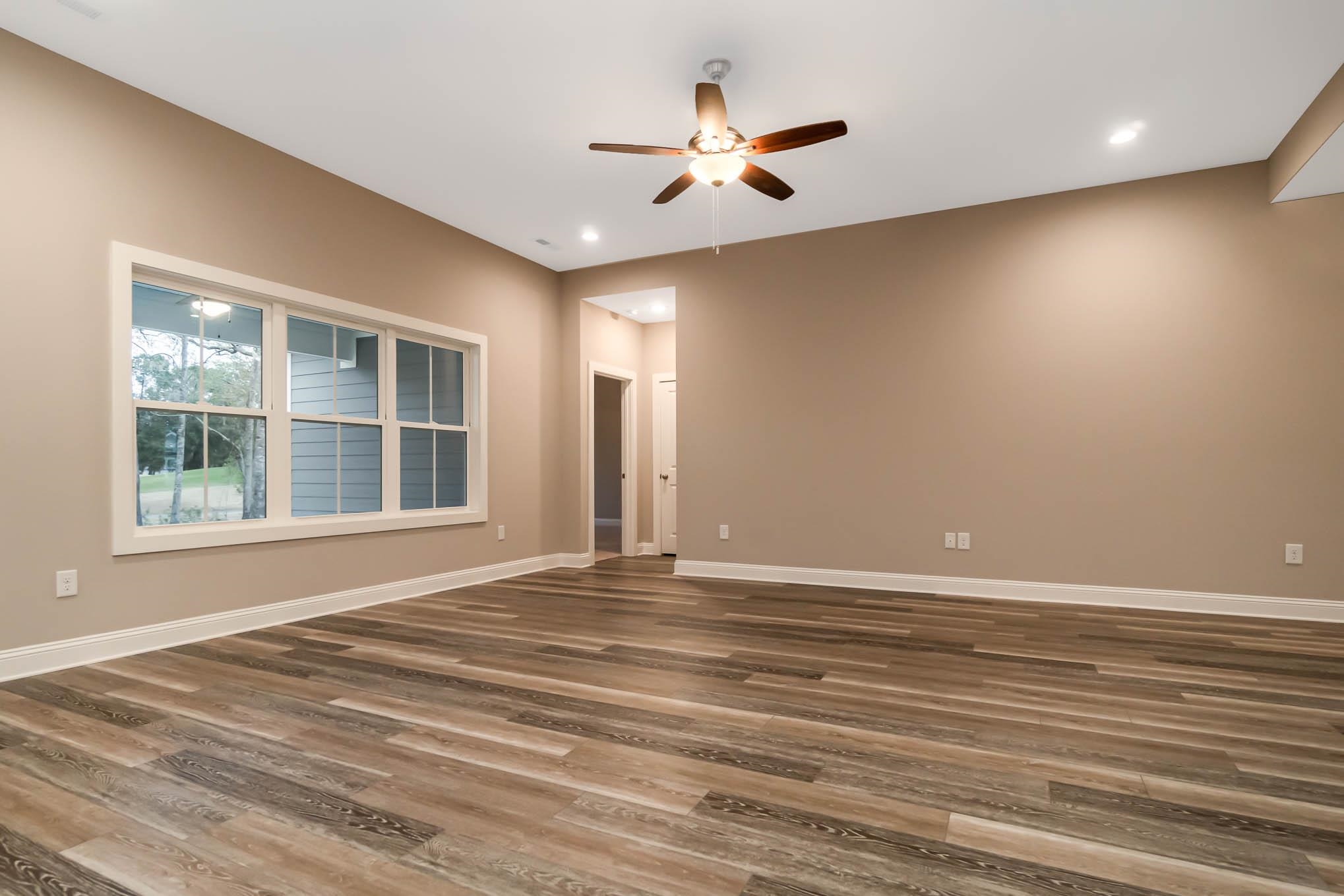 1529 Crooked Hook Rd. Property Photo 15