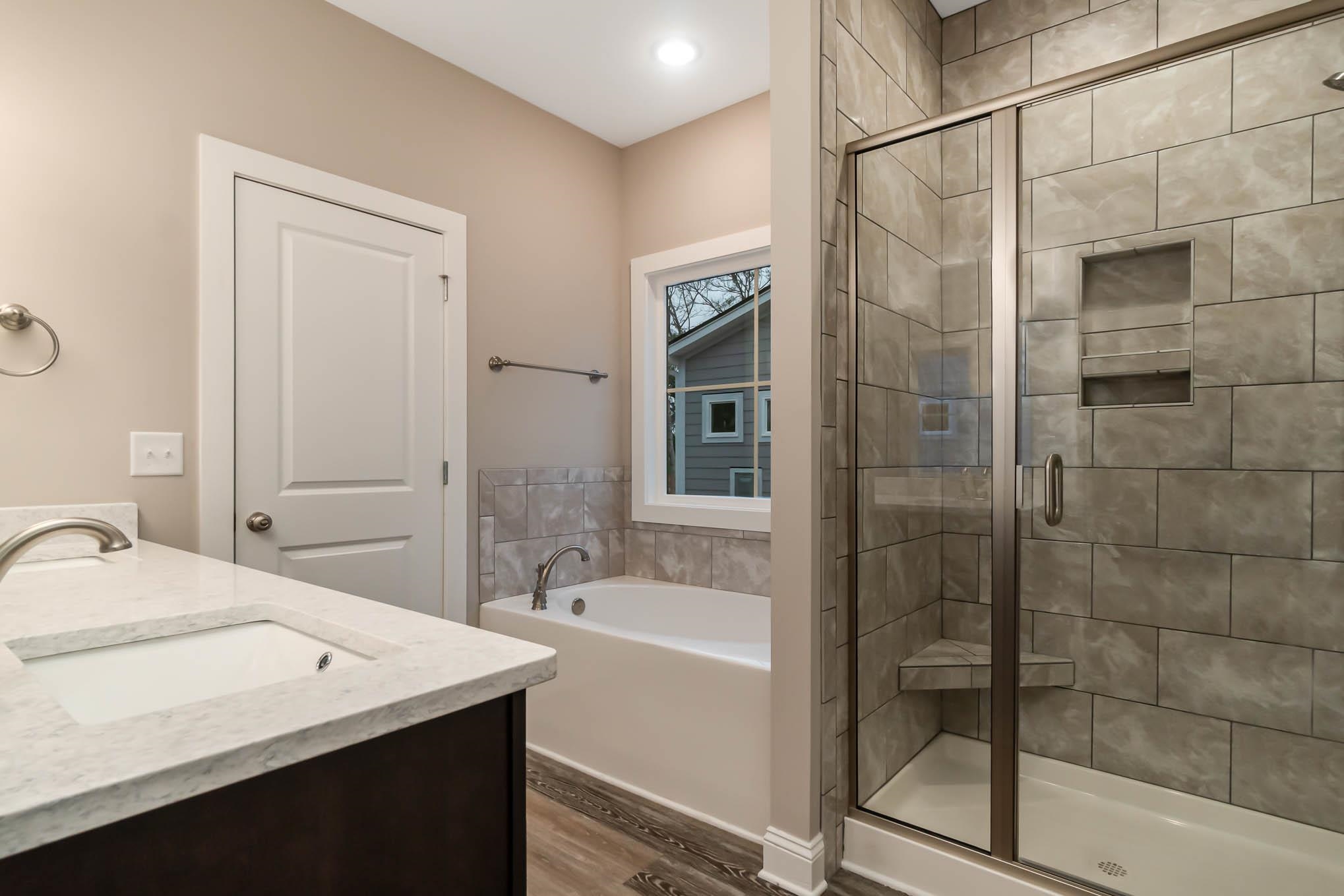 1529 Crooked Hook Rd. Property Photo 20