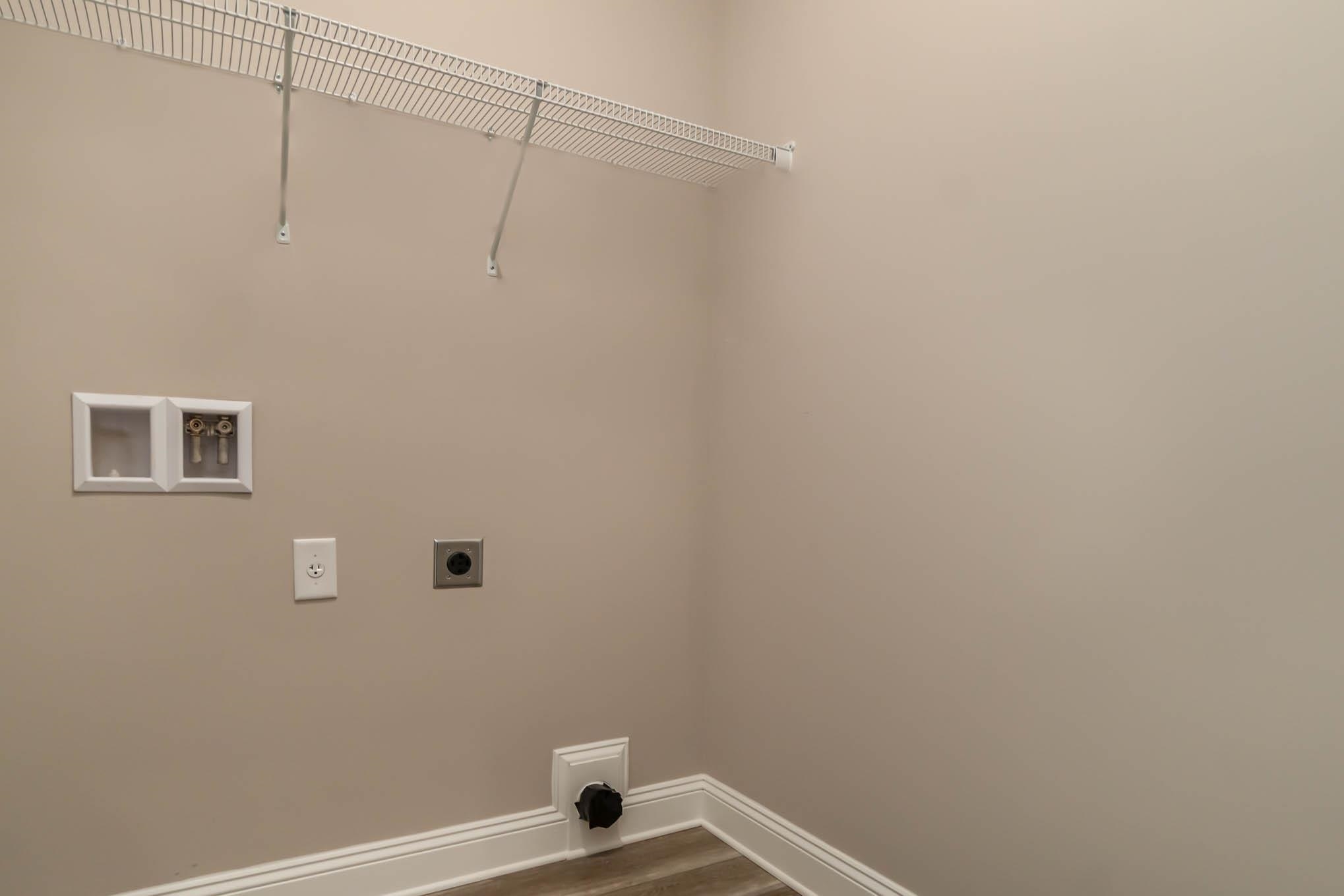 1529 Crooked Hook Rd. Property Photo 29