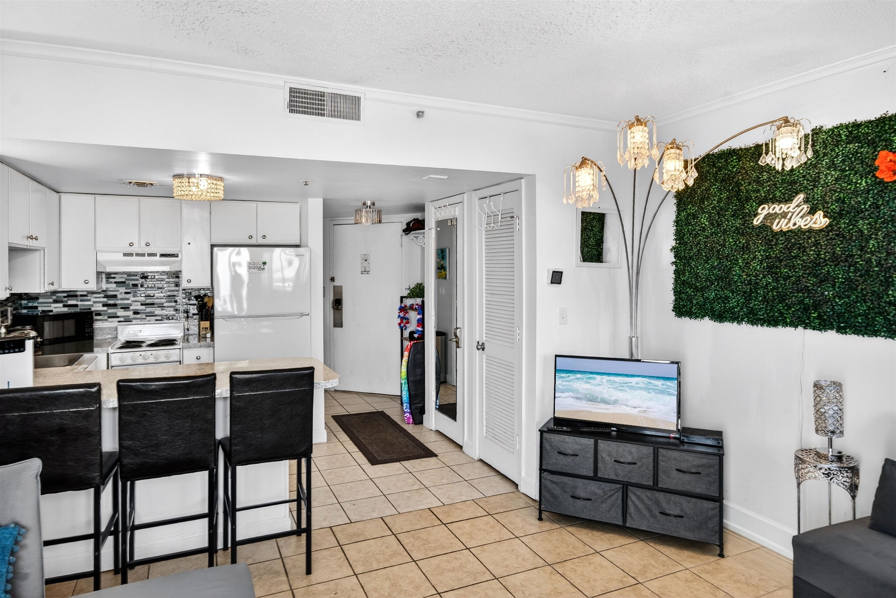 1605 S Ocean Blvd. Property Photo 15