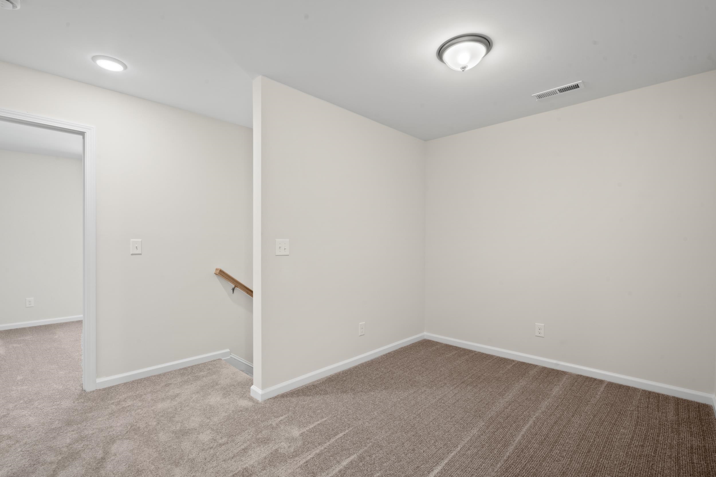 156 Stillbrook Dr. Property Photo 13