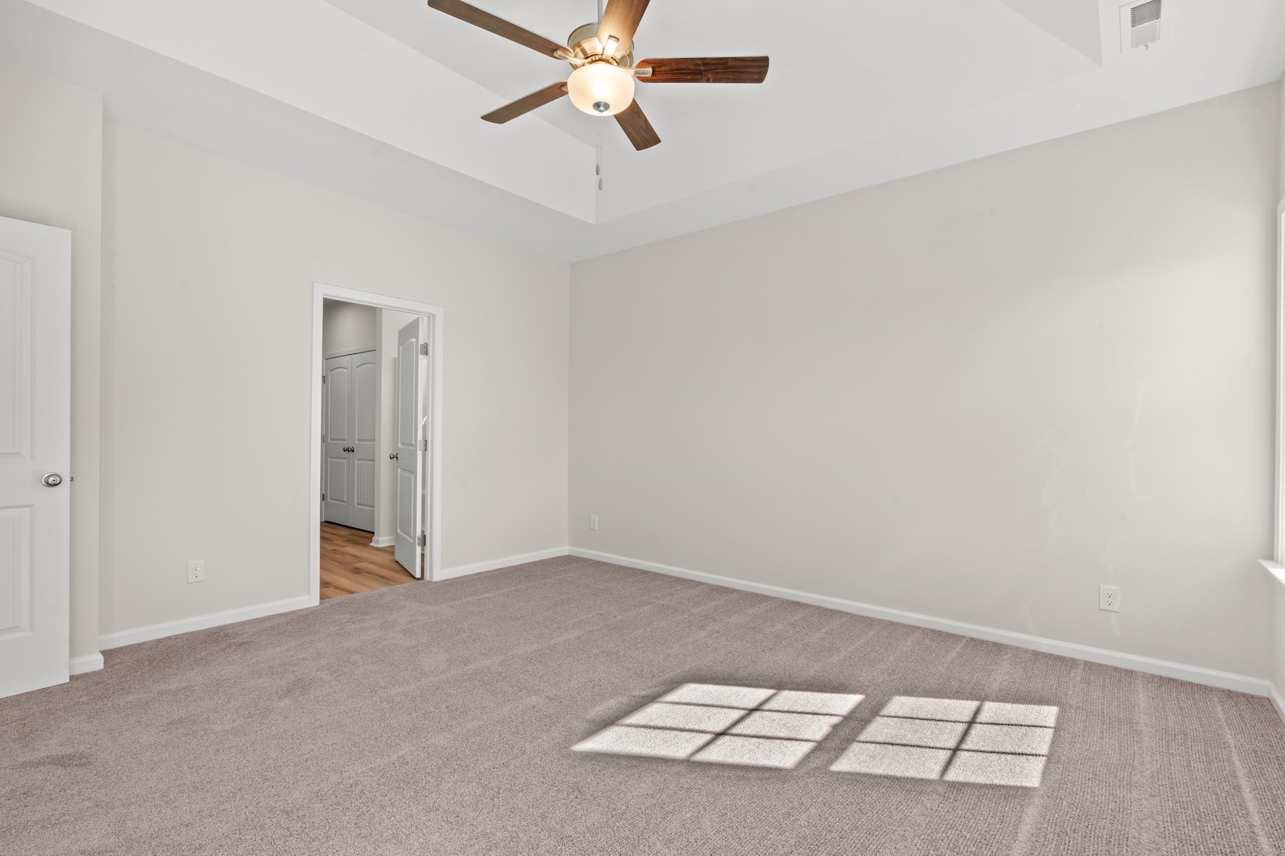 156 Stillbrook Dr. Property Photo 18