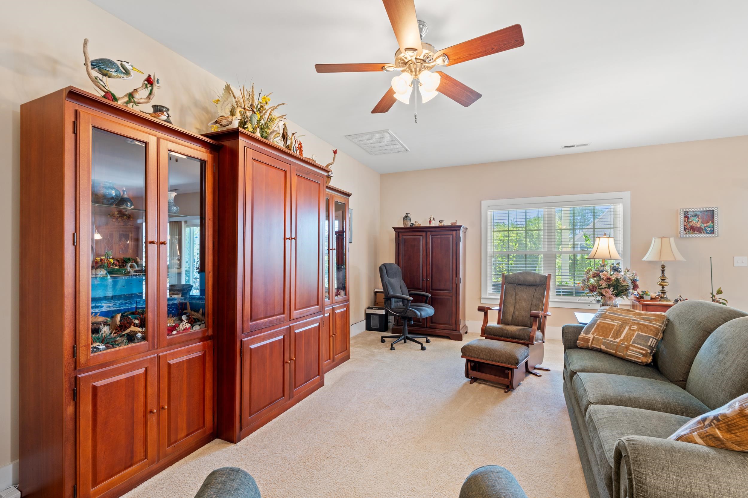 416 Retriever Ct. Property Photo 8