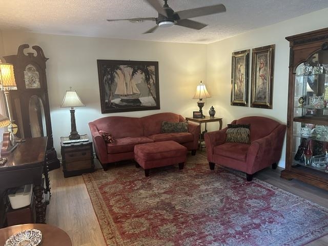 6147 Hughes Ln. Property Photo 2