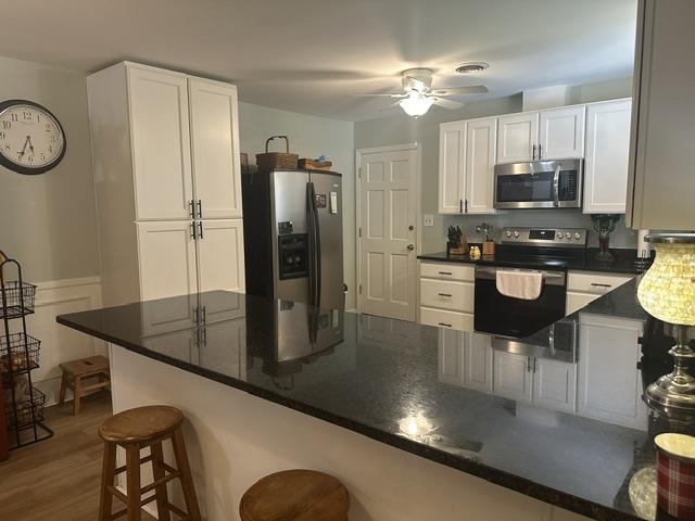 6147 Hughes Ln. Property Photo 11