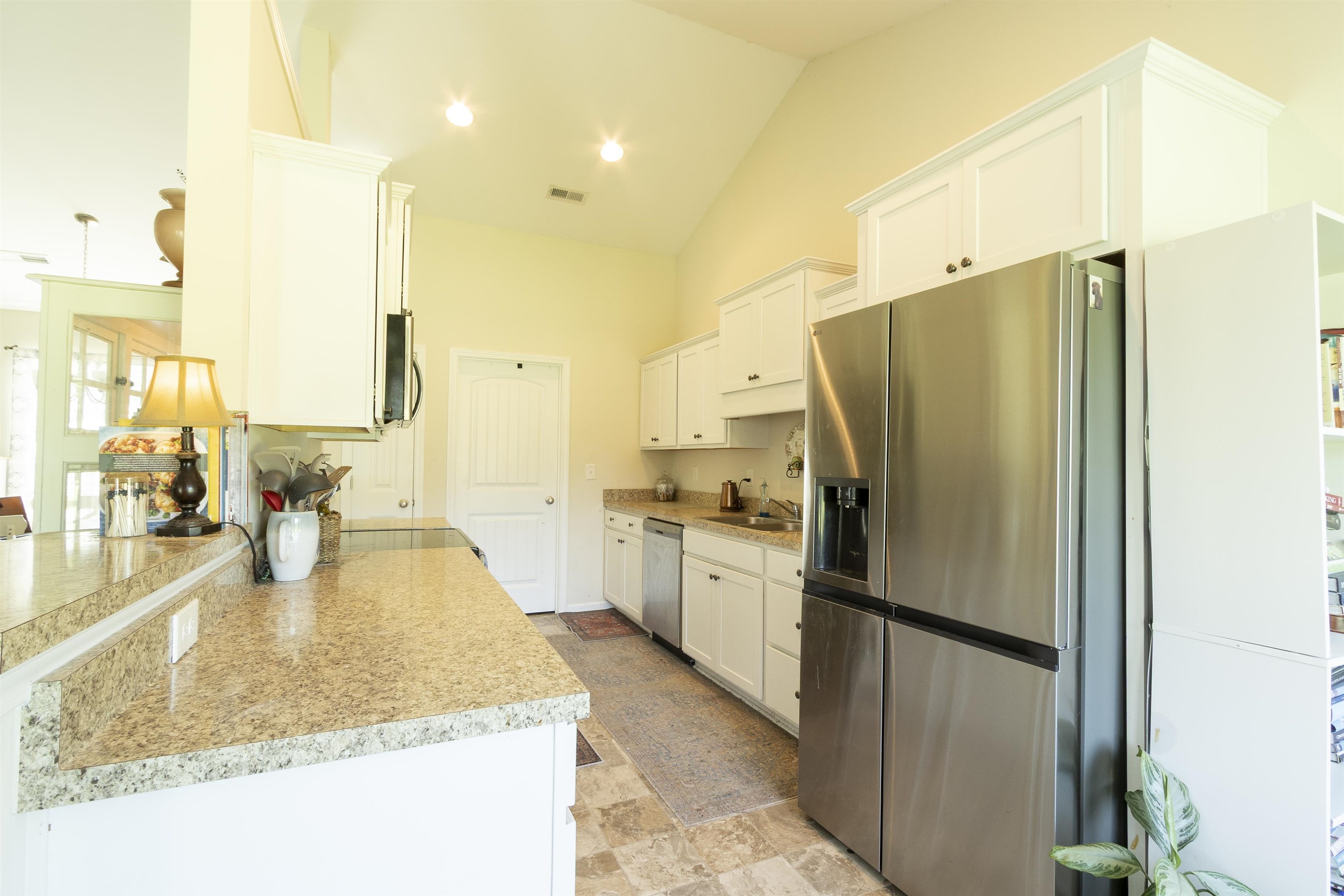 61 Oak Landing Trail Property Photo 12