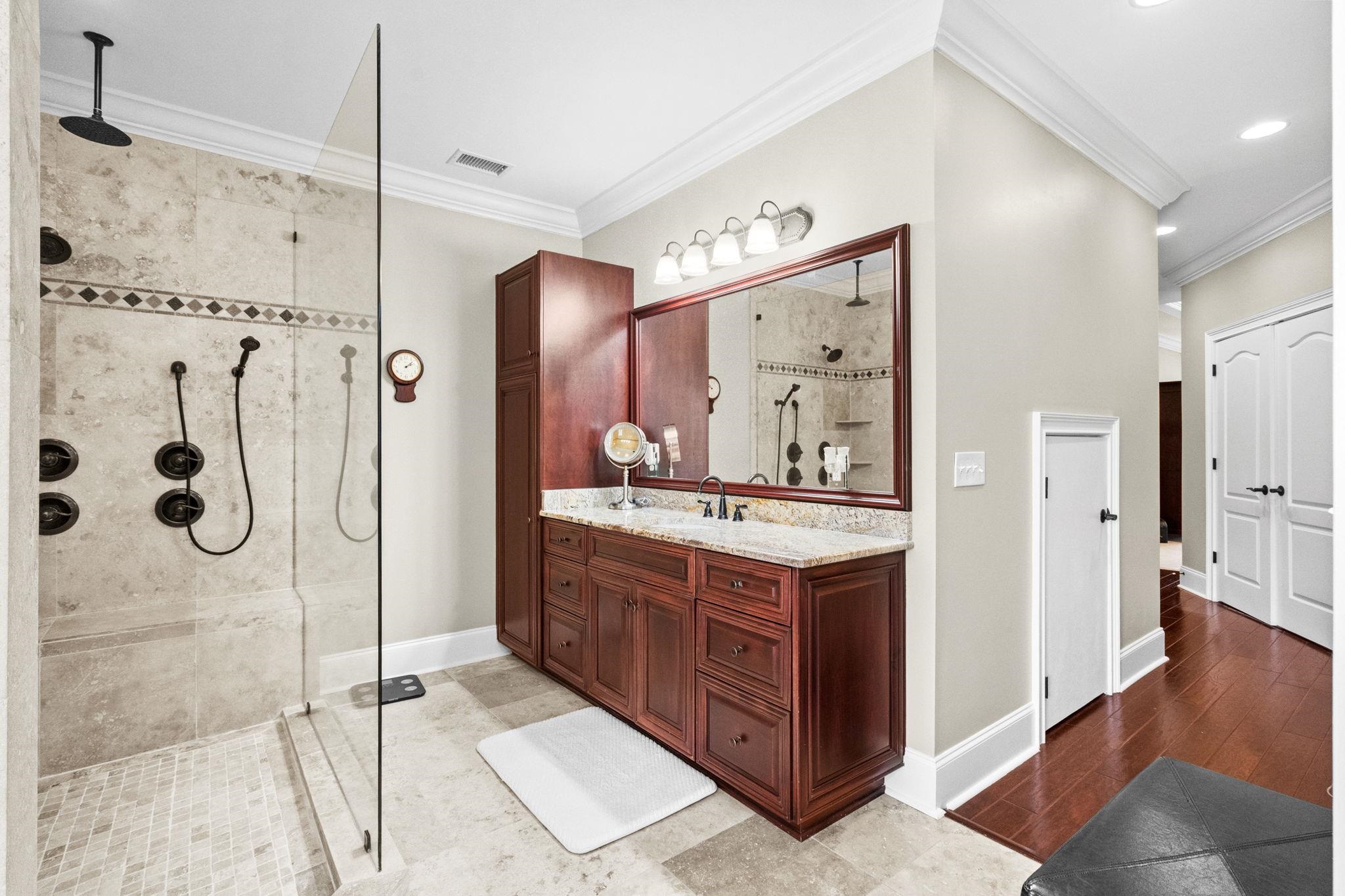 9785 Anchor Dr. Property Photo 27