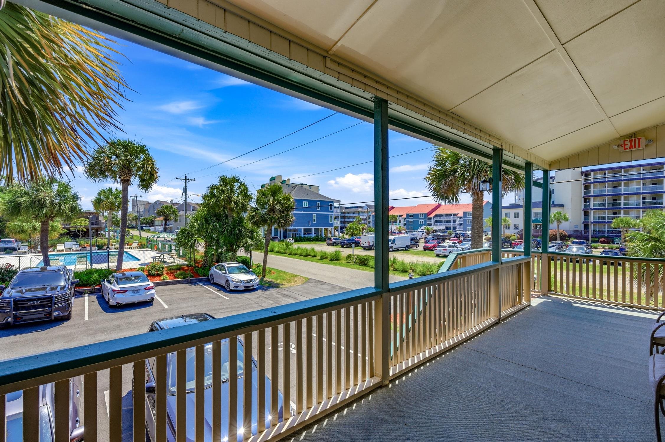 4516 Seaview St. Property Photo 8