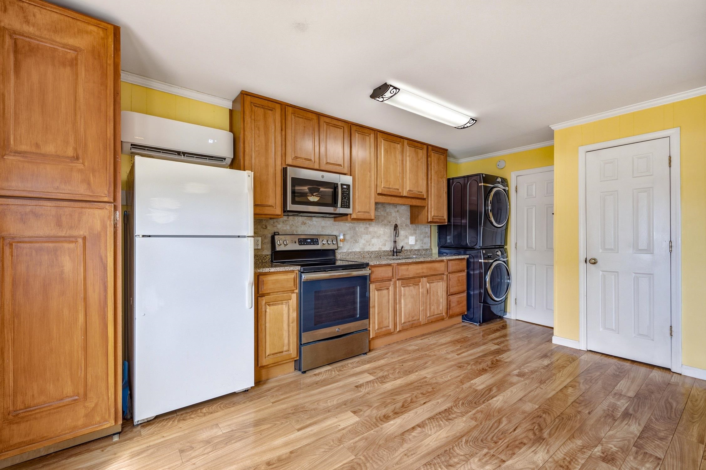 4516 Seaview St. Property Photo 16