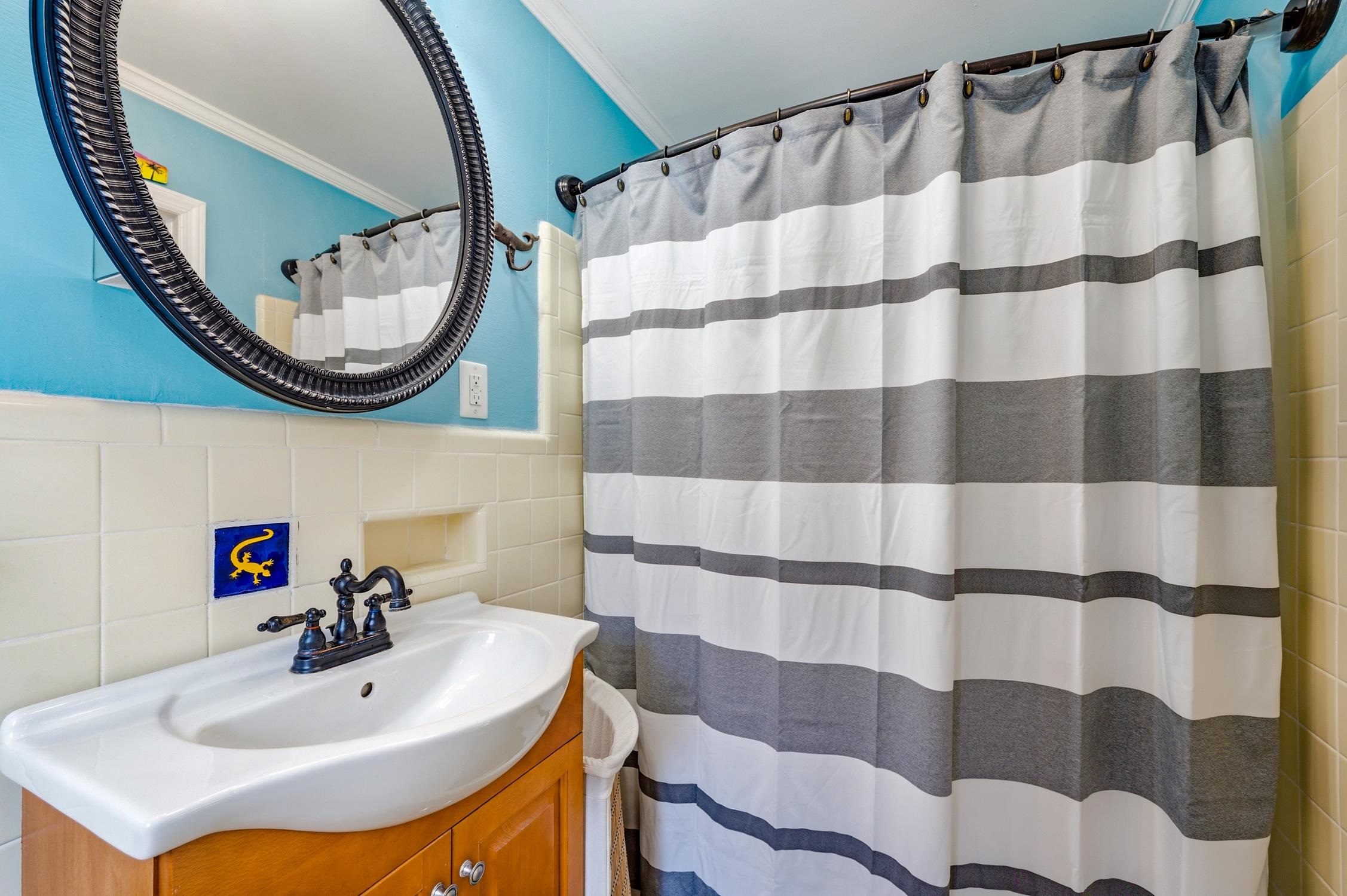 4516 Seaview St. Property Photo 21