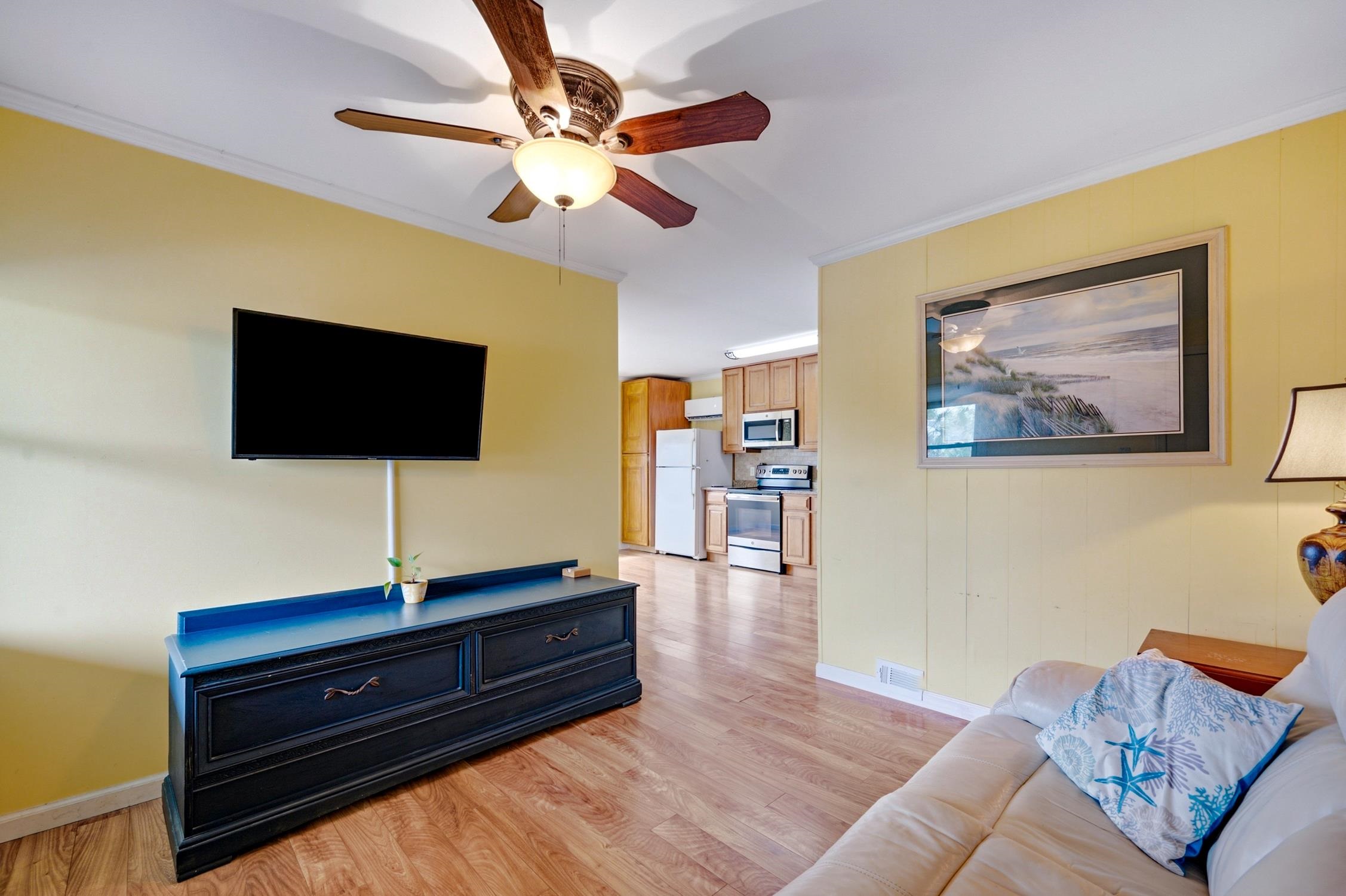 4516 Seaview St. Property Photo 25
