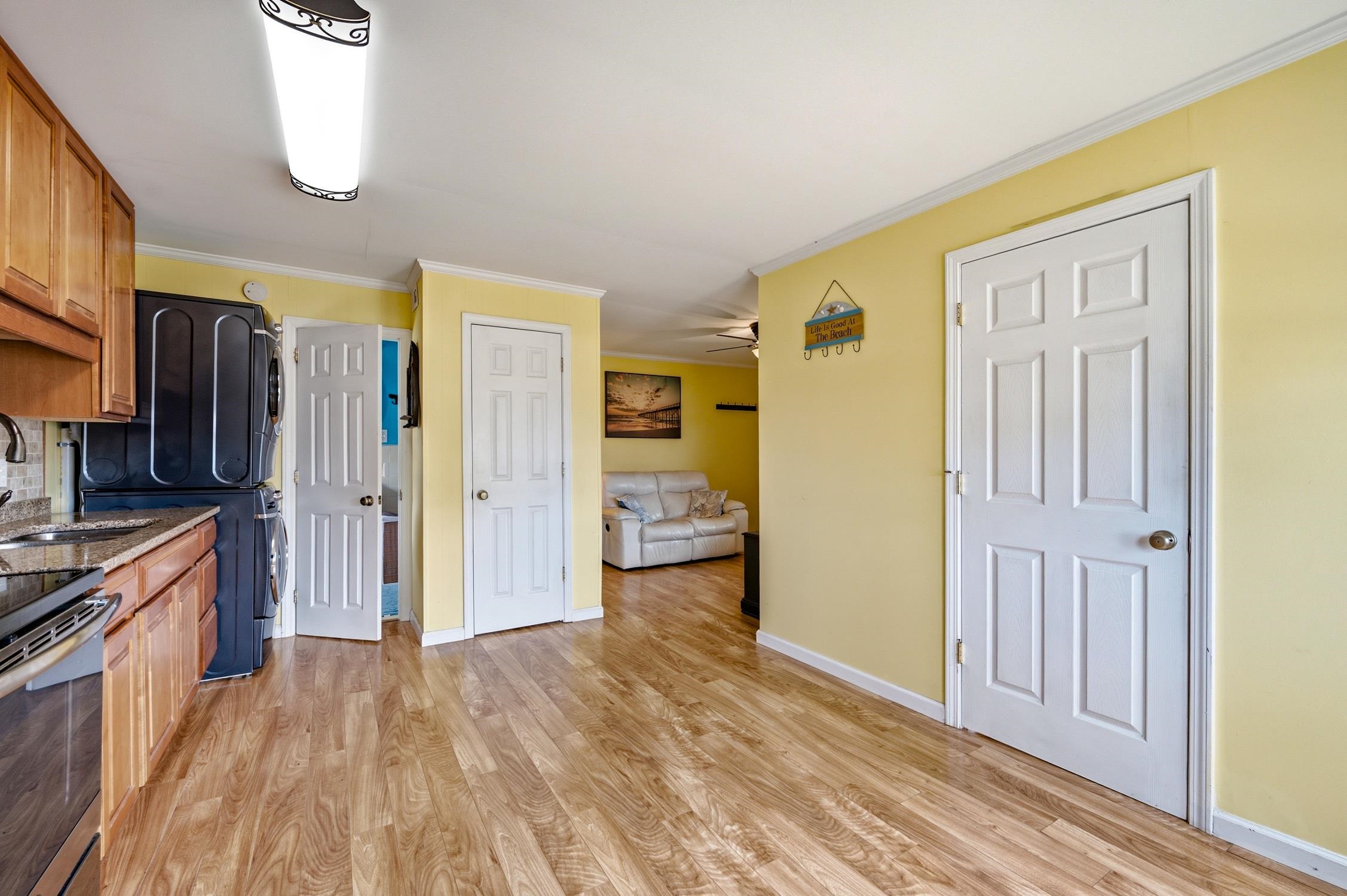 4516 Seaview St. Property Photo 26