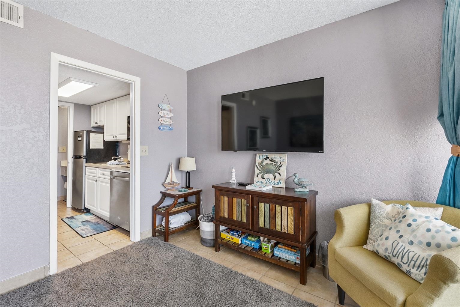201 74th Ave. N Property Photo 10