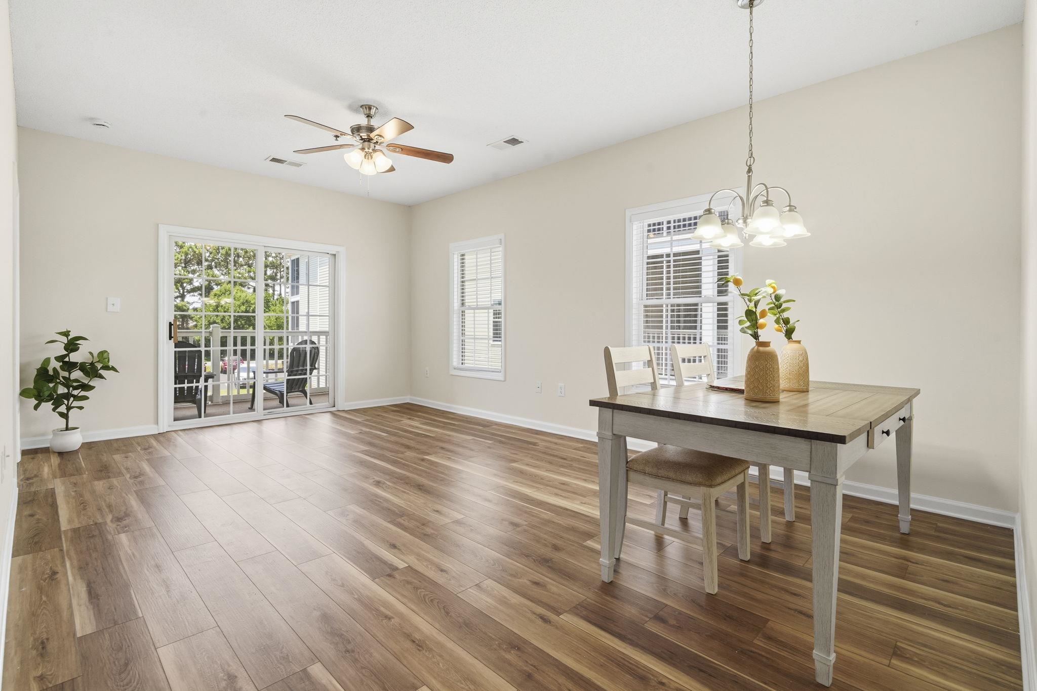 2050 Cross Gate Blvd. Property Photo 10