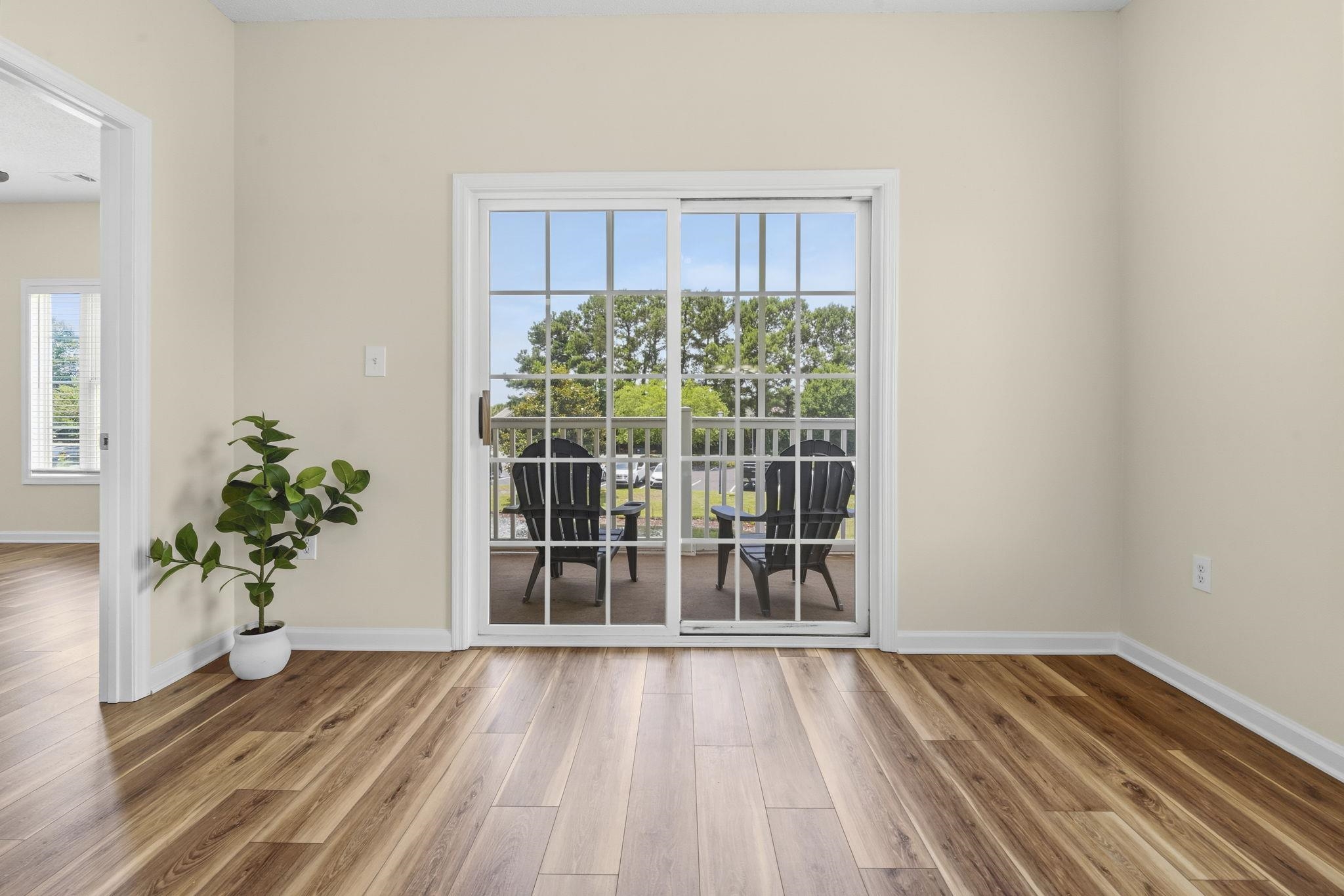 2050 Cross Gate Blvd. Property Photo 11