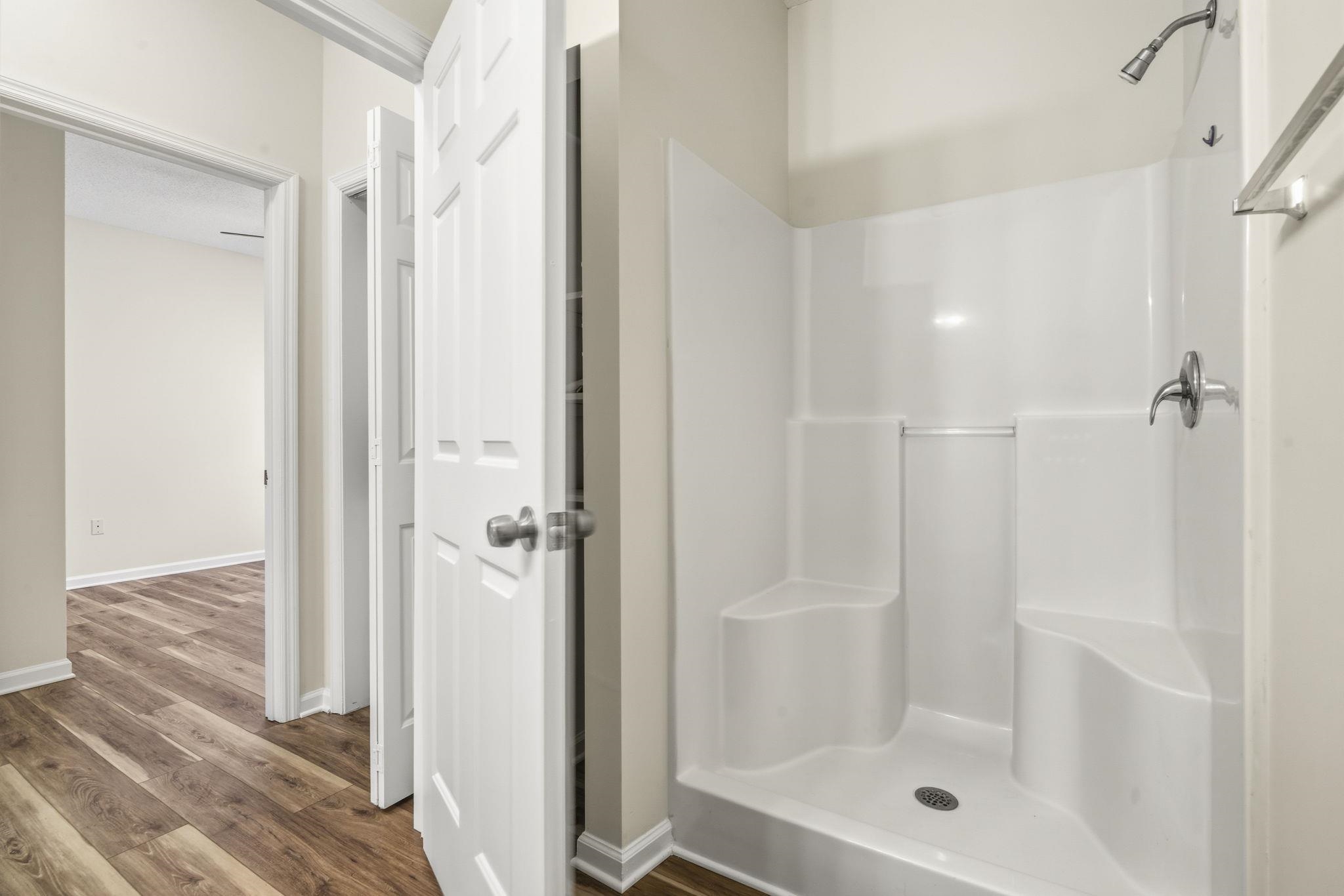 2050 Cross Gate Blvd. Property Photo 22