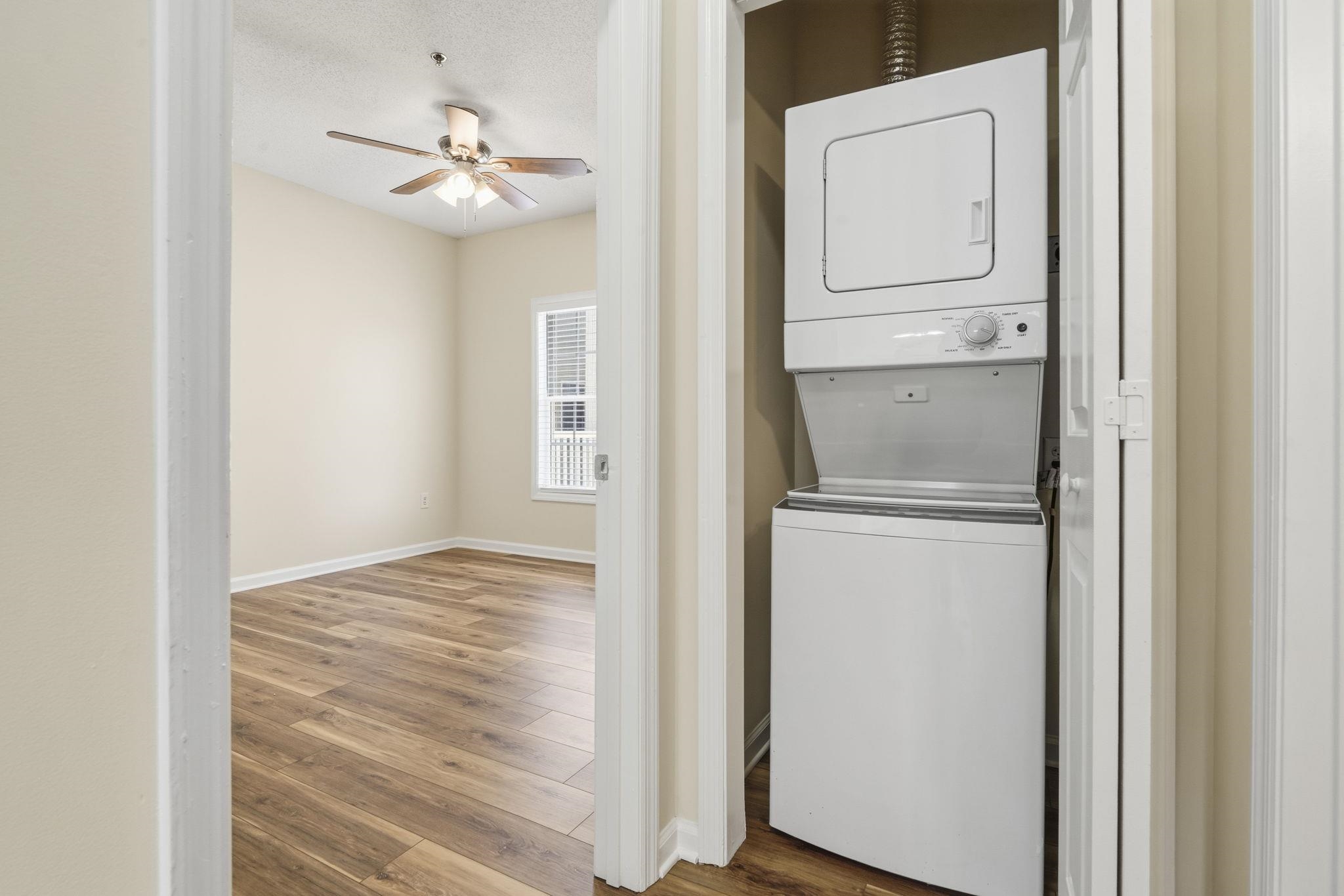 2050 Cross Gate Blvd. Property Photo 25