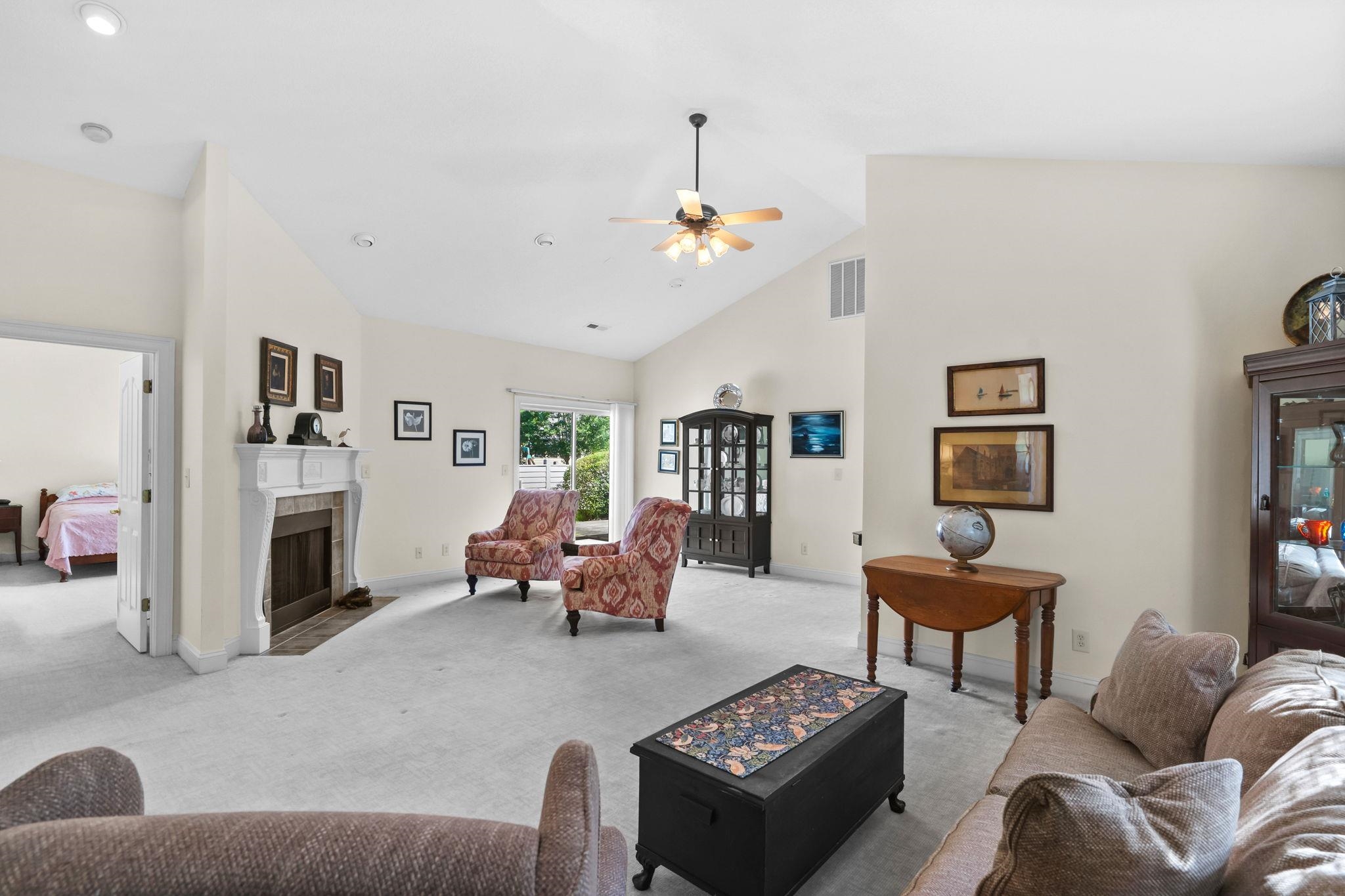 1521 Saint Thomas Circle Property Photo 7