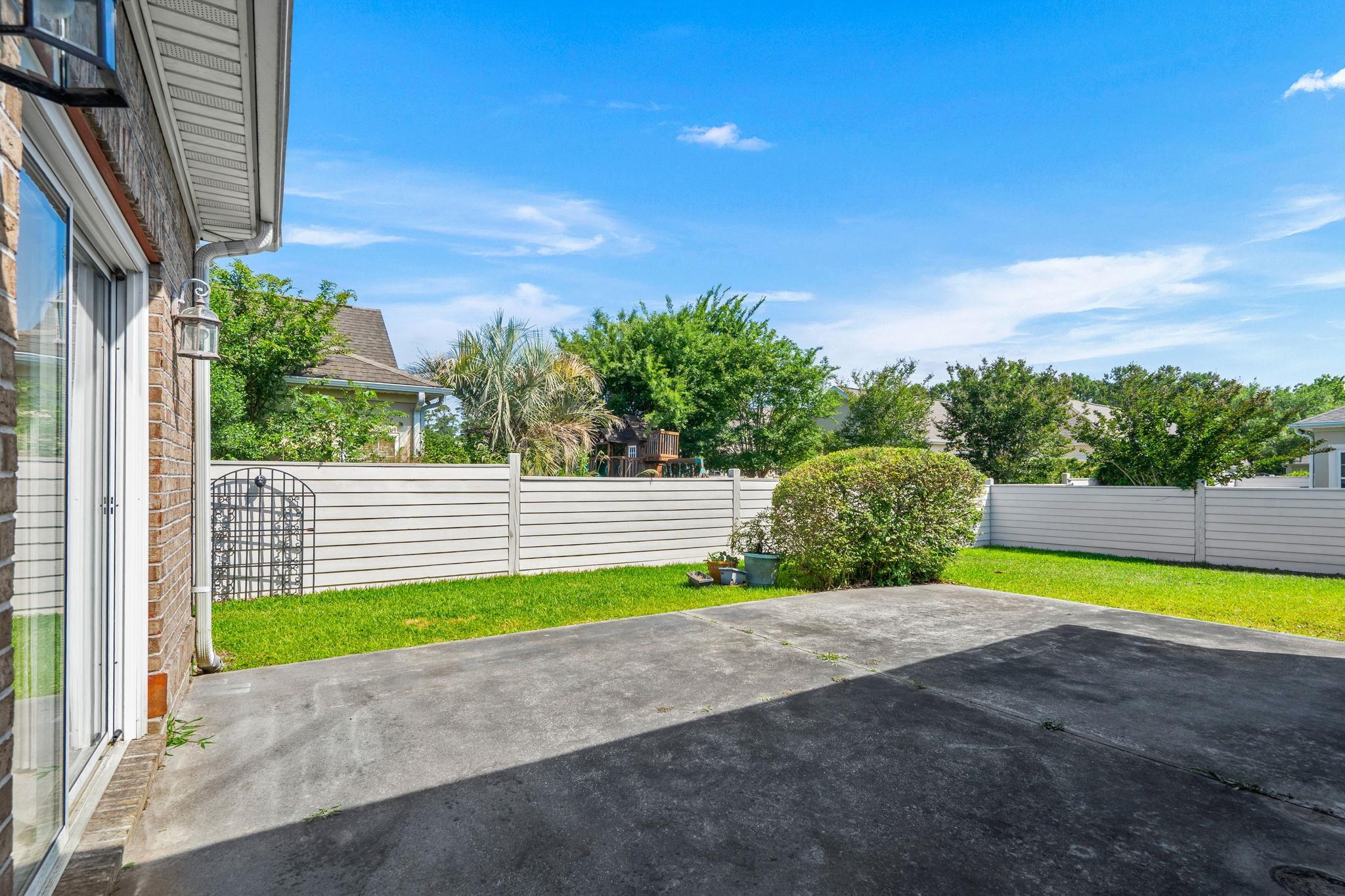 1521 Saint Thomas Circle Property Photo 37