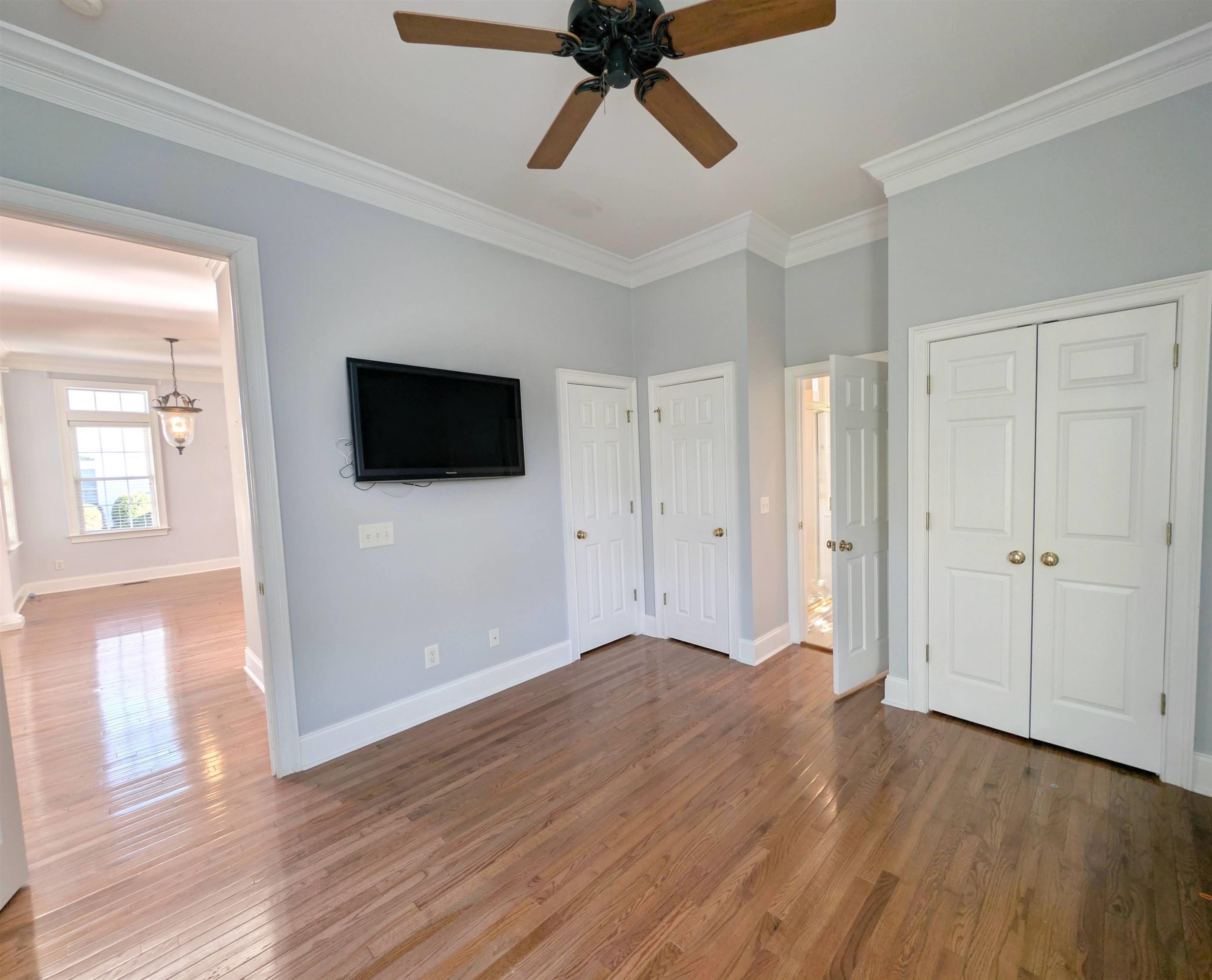 136 Cottage Ct. Property Photo 20
