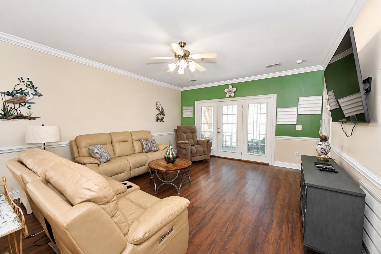 4140 Hibiscus Dr. Property Photo 10