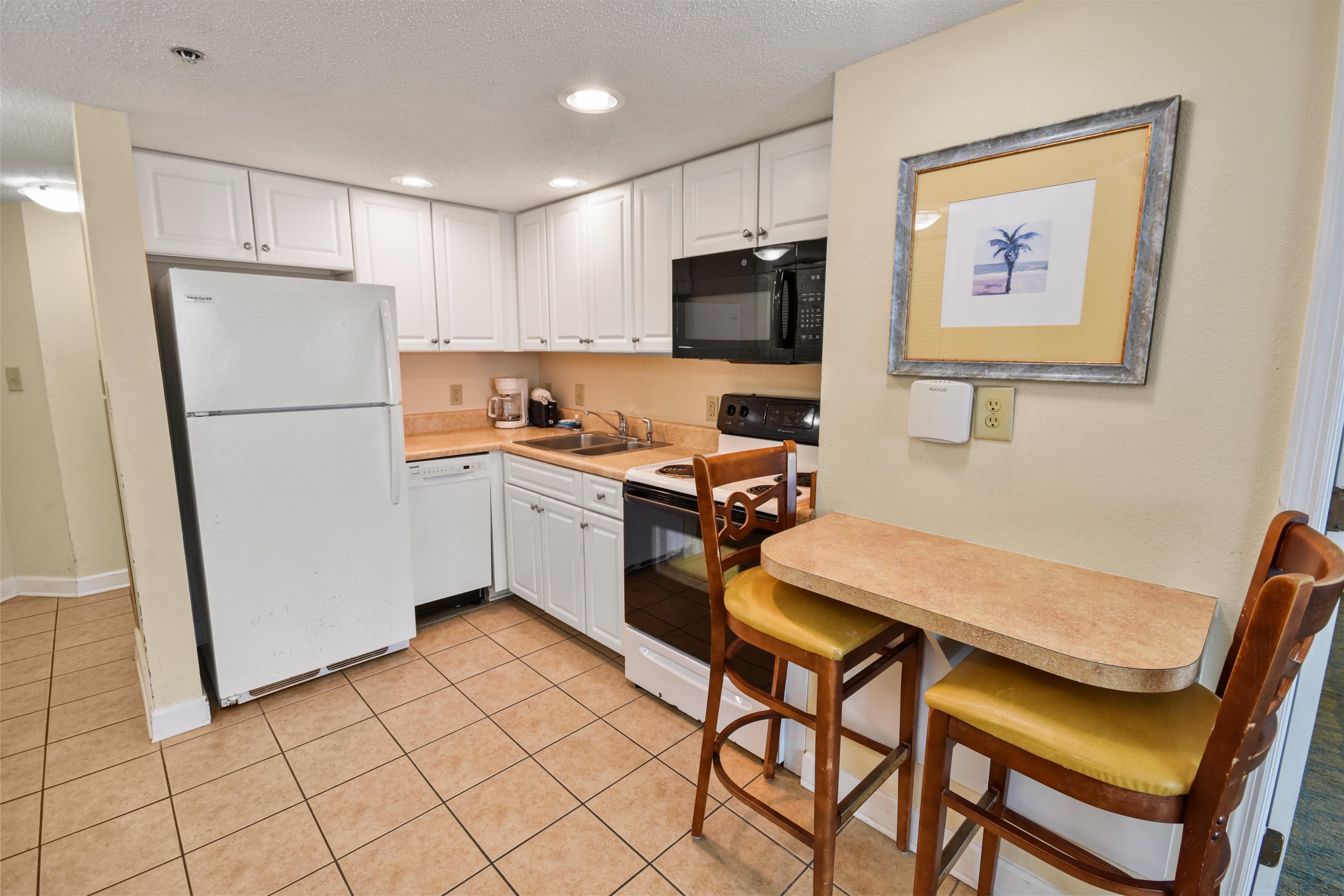 2501 S Ocean Blvd. Property Photo 6