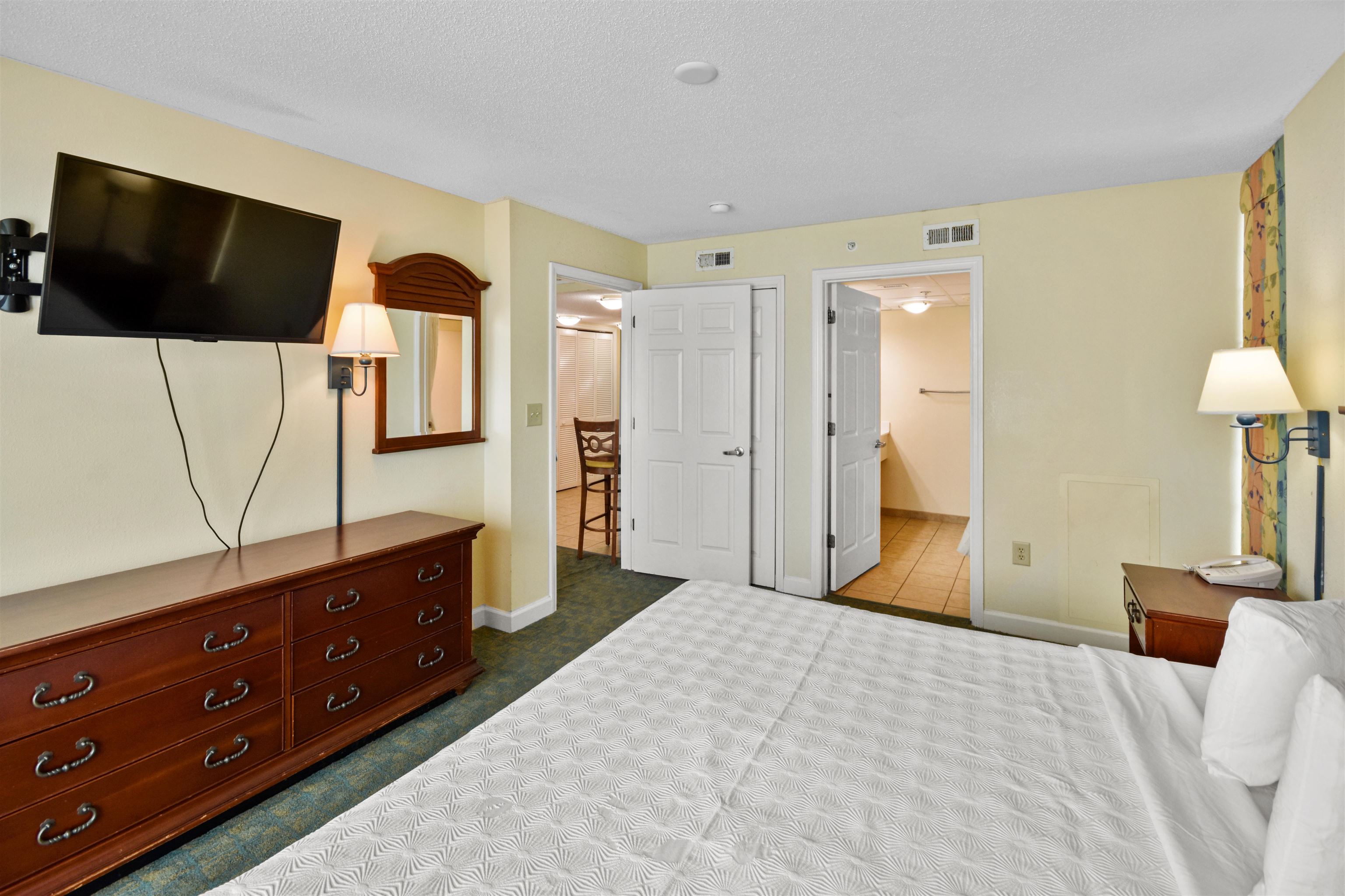 2501 S Ocean Blvd. Property Photo 13