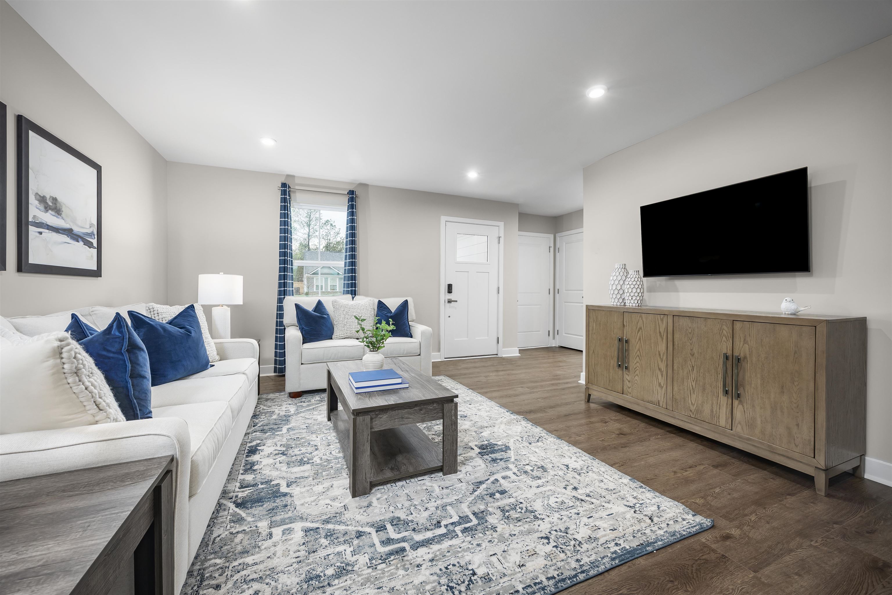 180 Copper Pointe Loop Property Photo 7