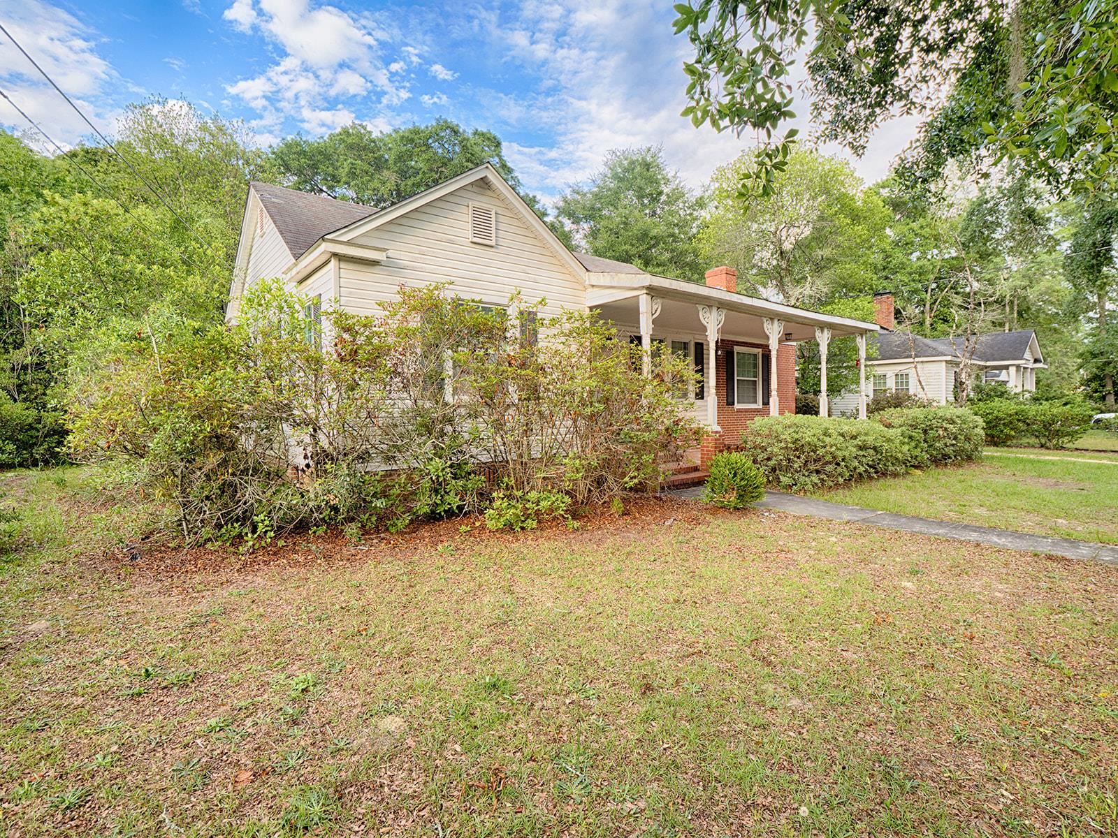 117 Cooper St. Property Photo 4