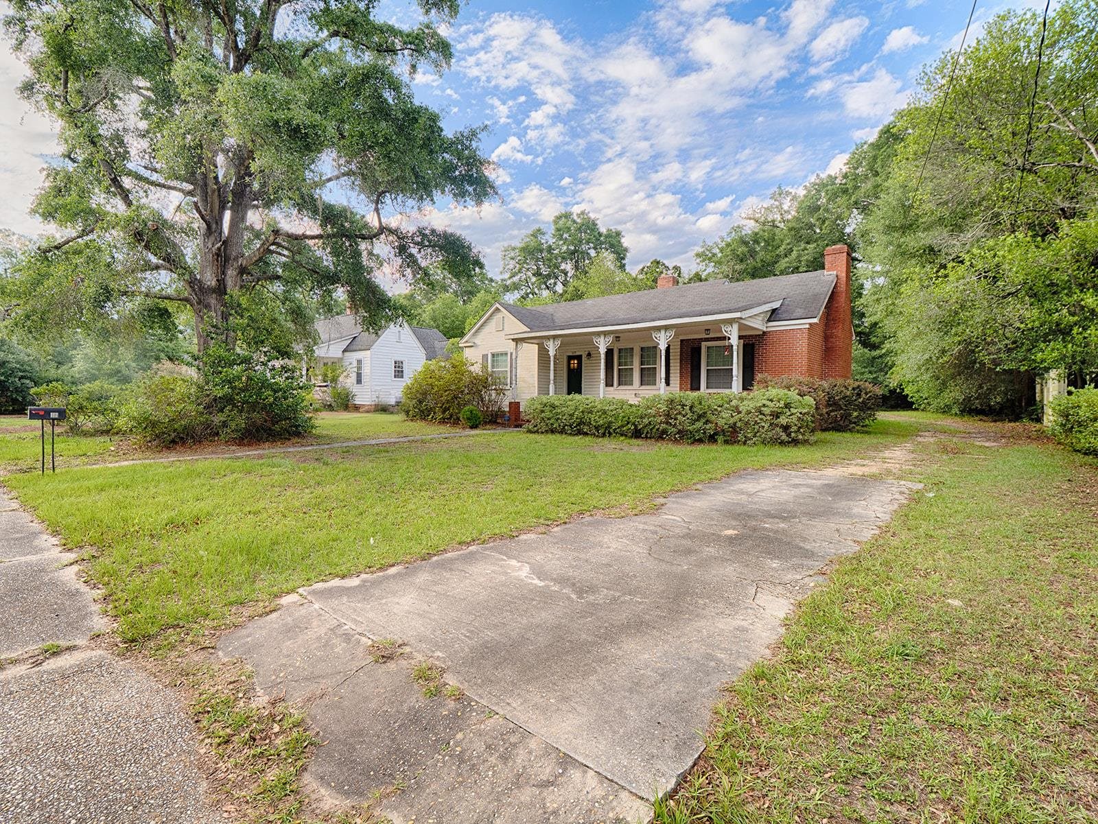 117 Cooper St. Property Photo 5