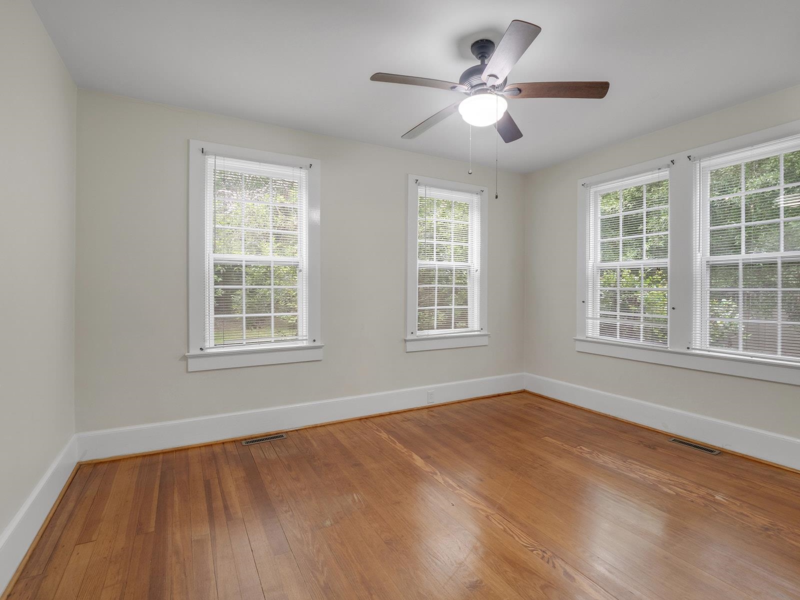 117 Cooper St. Property Photo 33