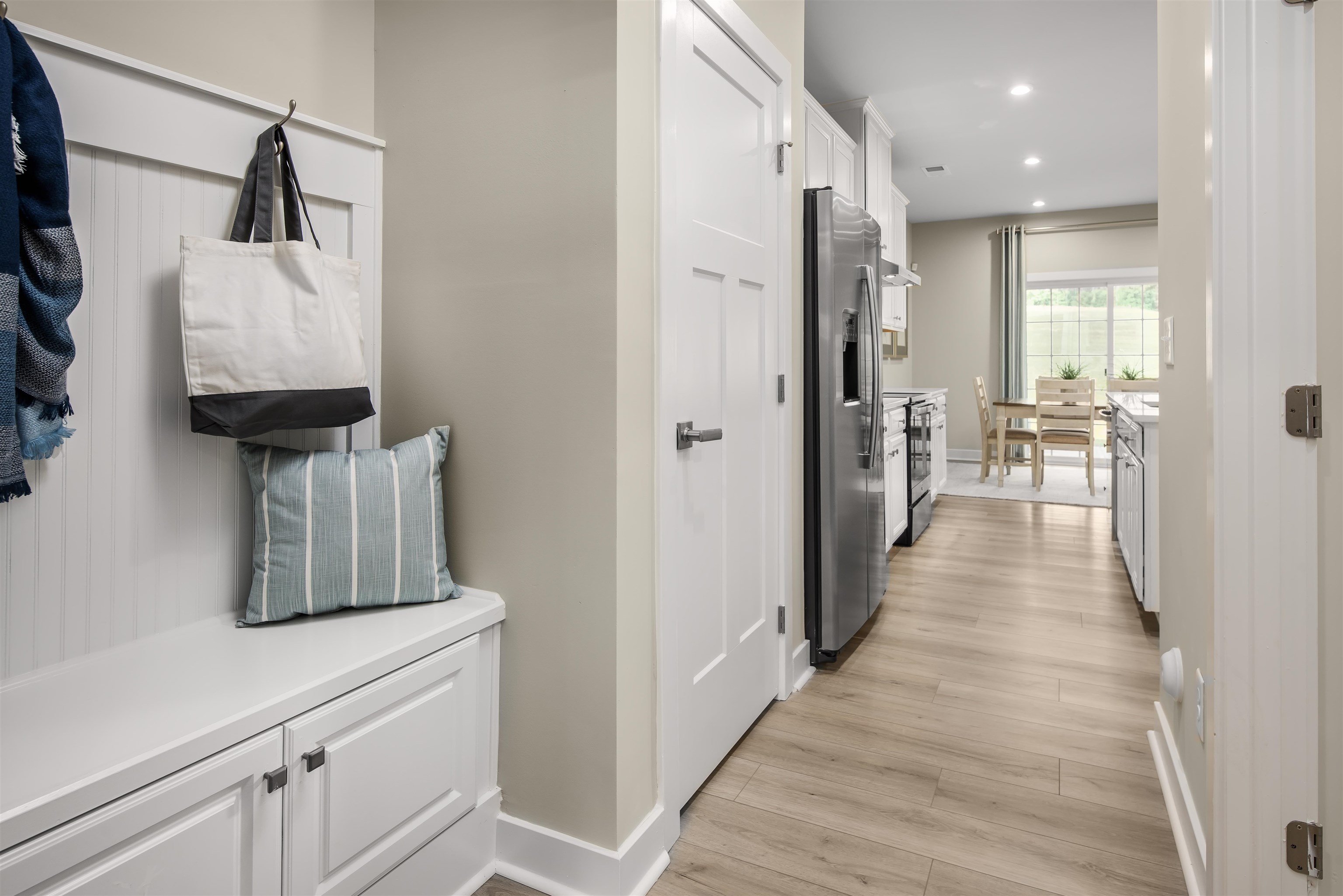 241 Copper Pointe Loop Property Photo 6