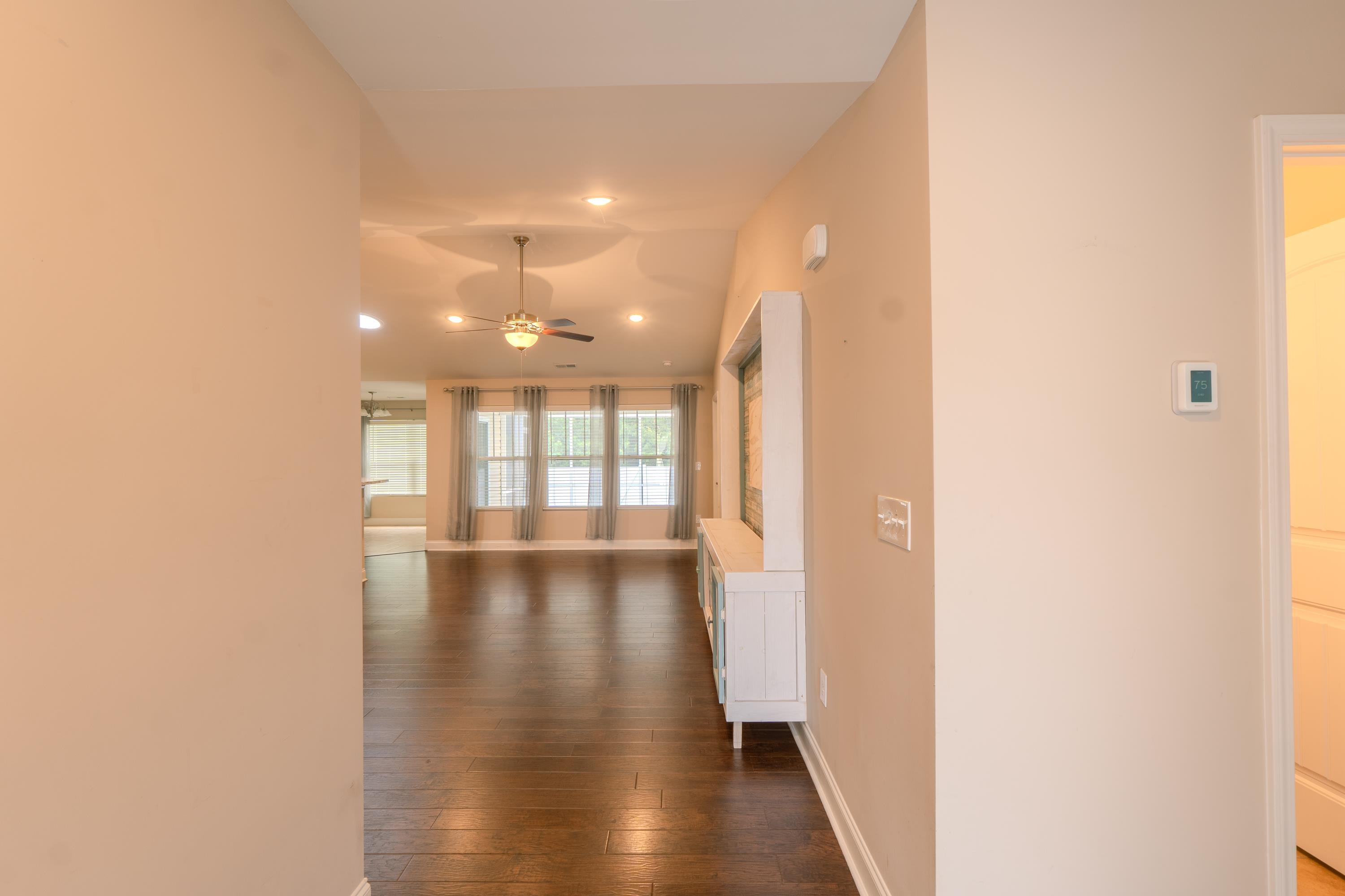 373 Sun Colony Blvd. Property Photo 3