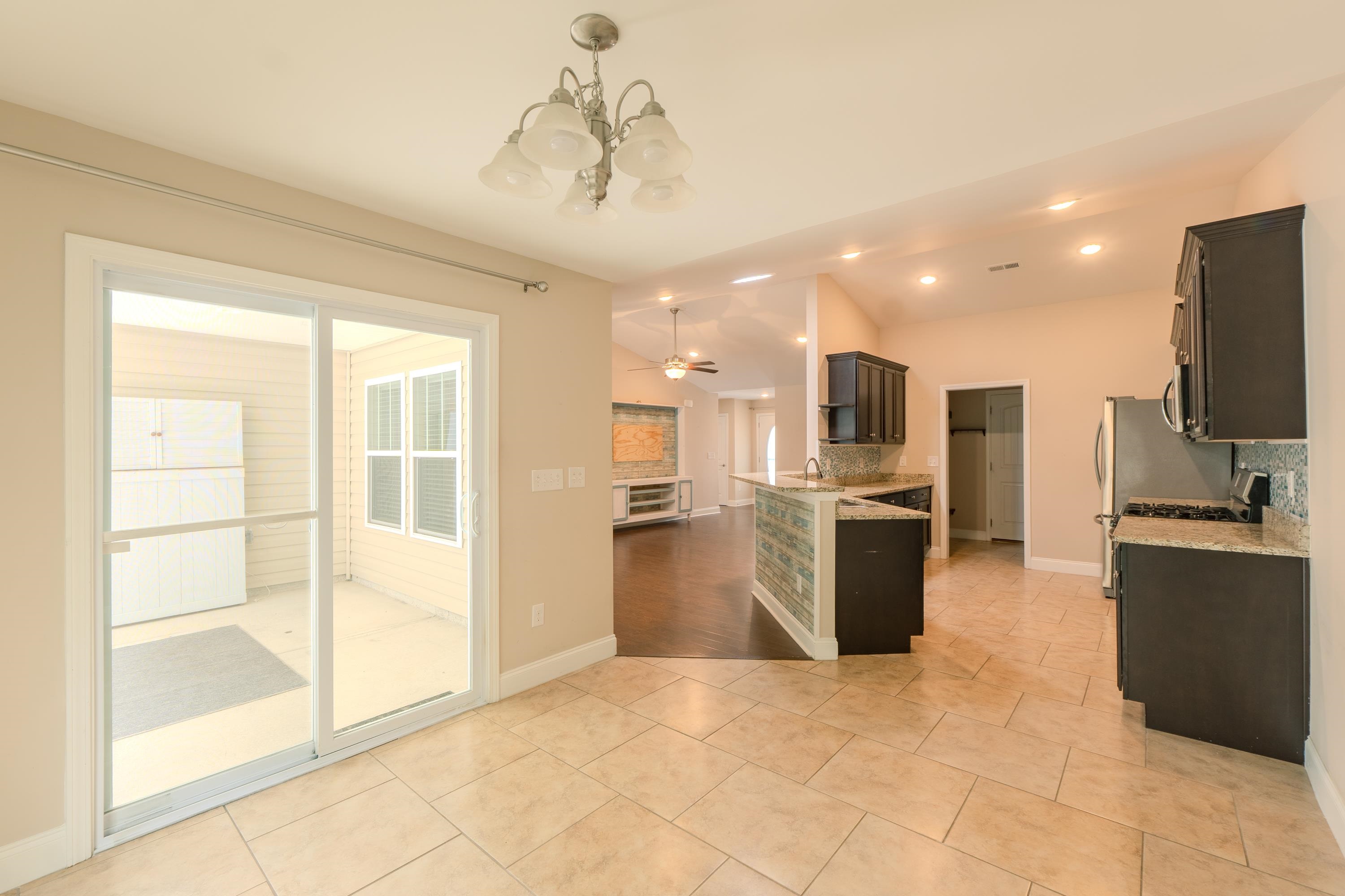 373 Sun Colony Blvd. Property Photo 12