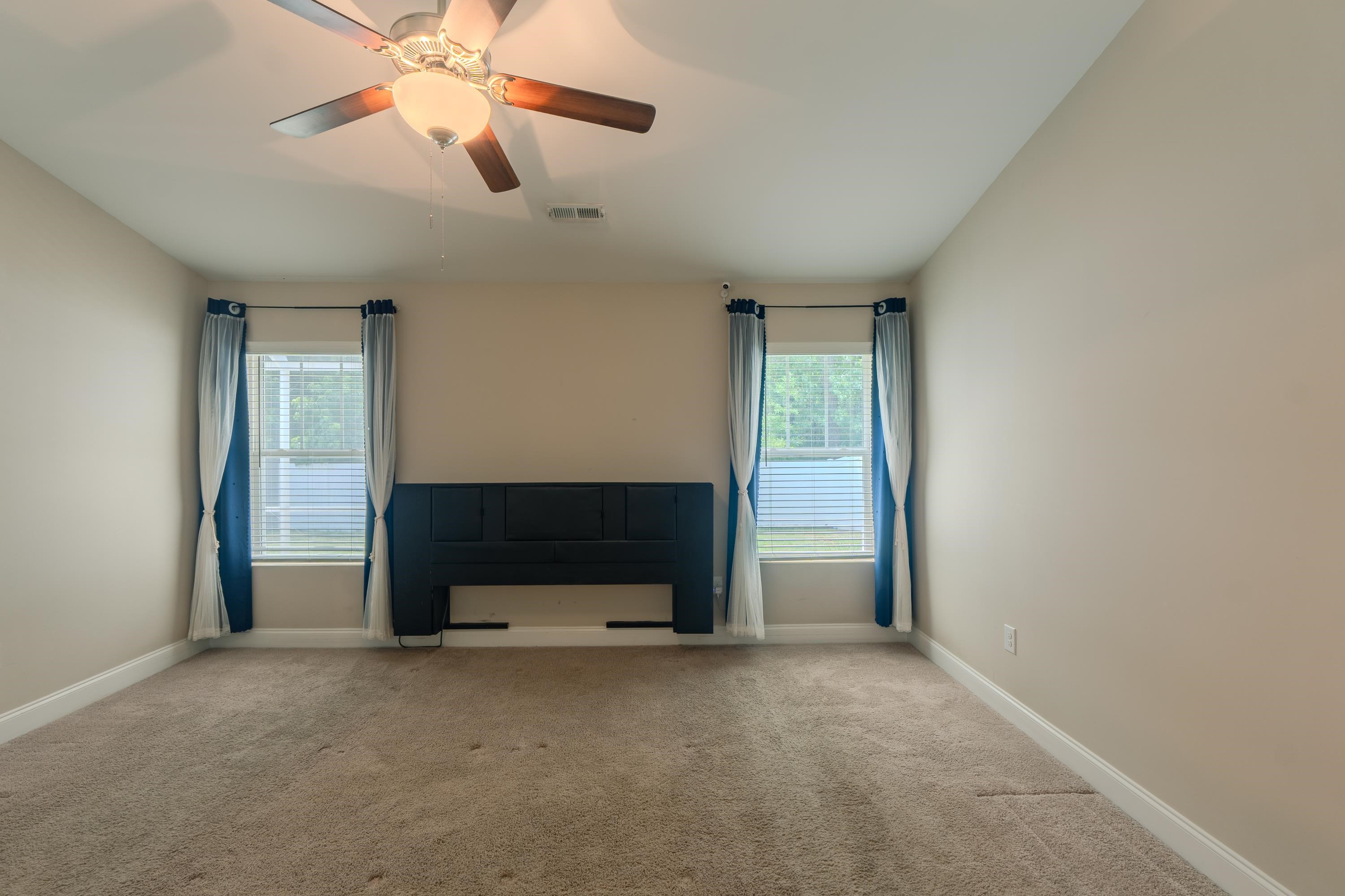 373 Sun Colony Blvd. Property Photo 16