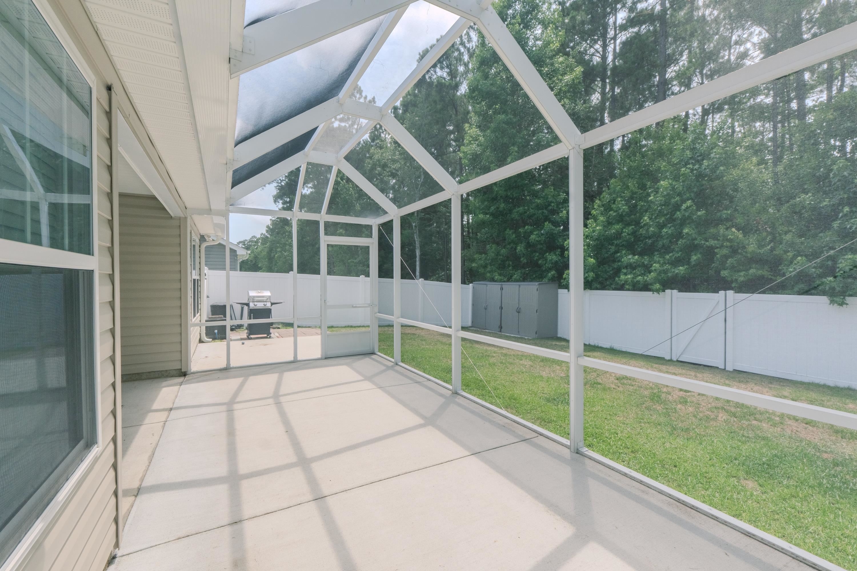 373 Sun Colony Blvd. Property Photo 26
