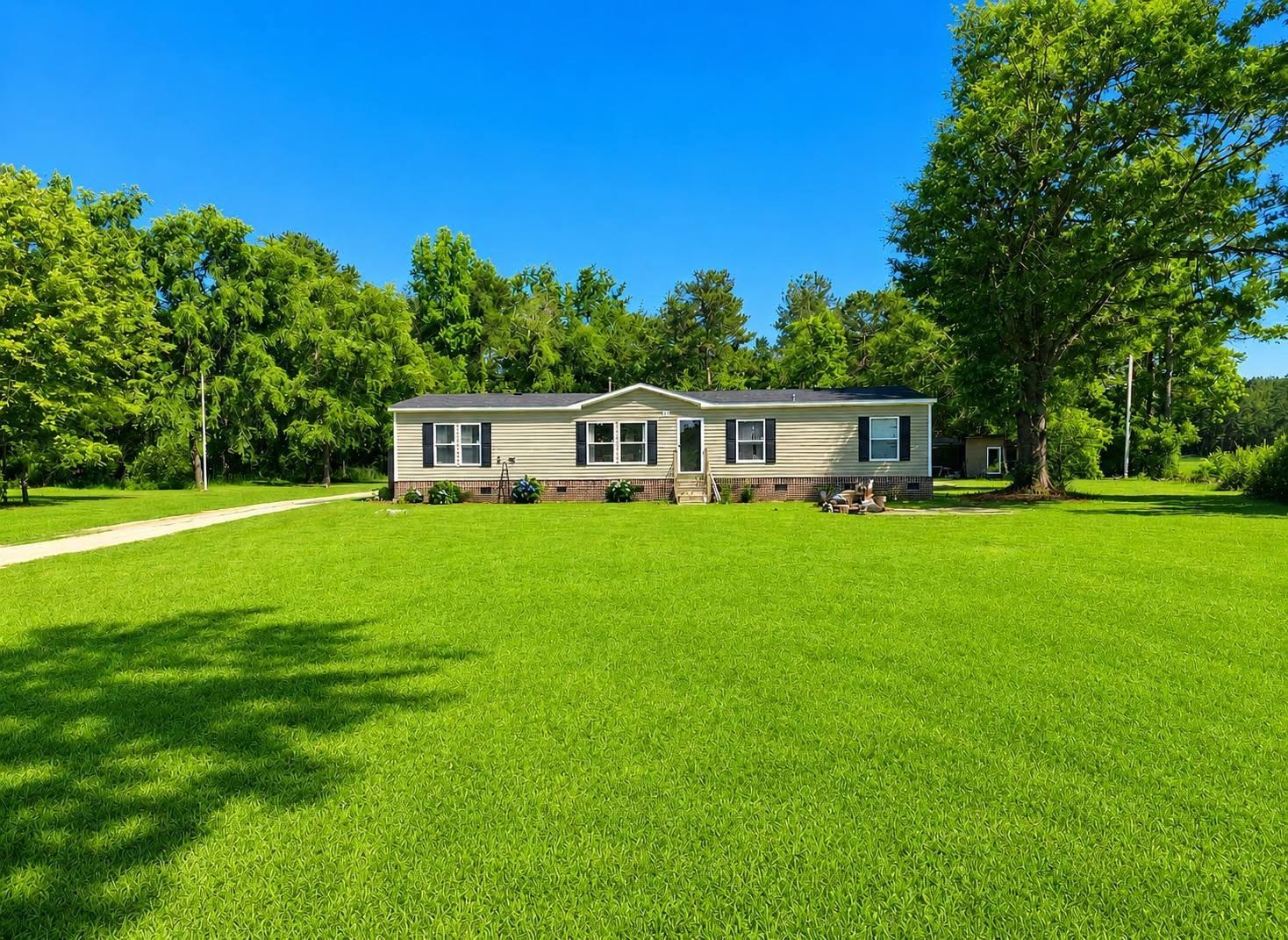 4230 Highway 76 Property Photo 1