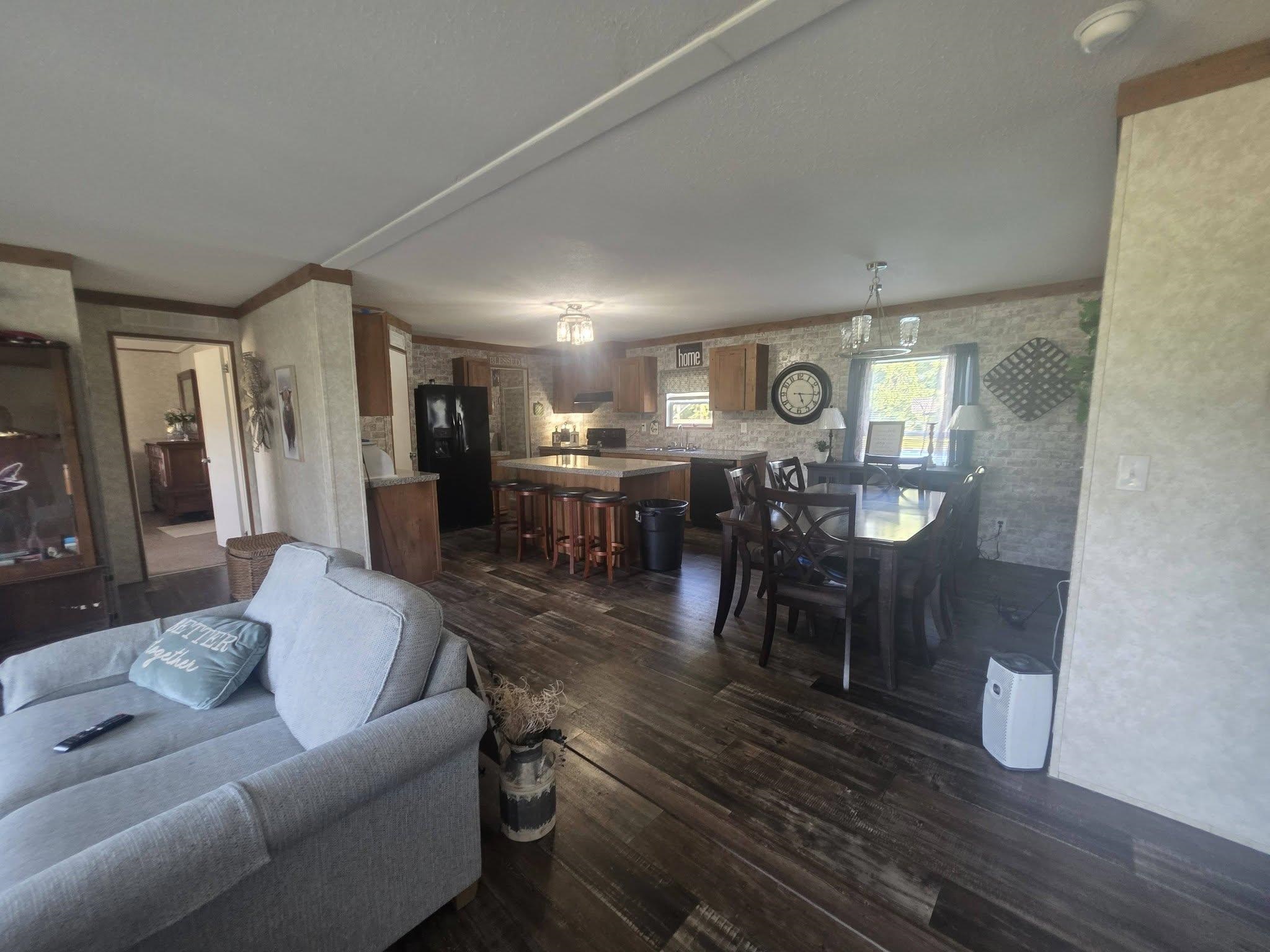 4230 Highway 76 Property Photo 6