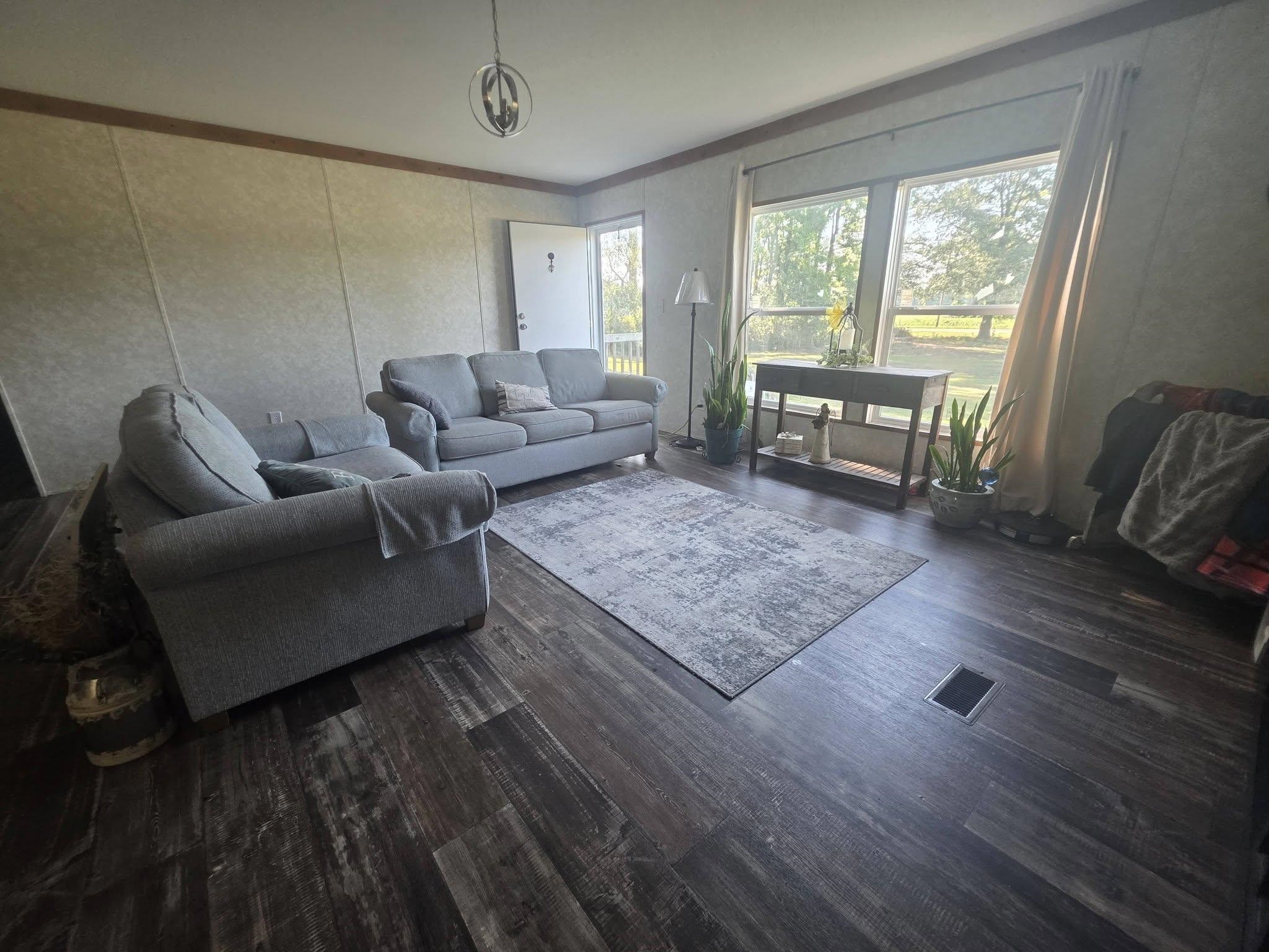 4230 Highway 76 Property Photo 8