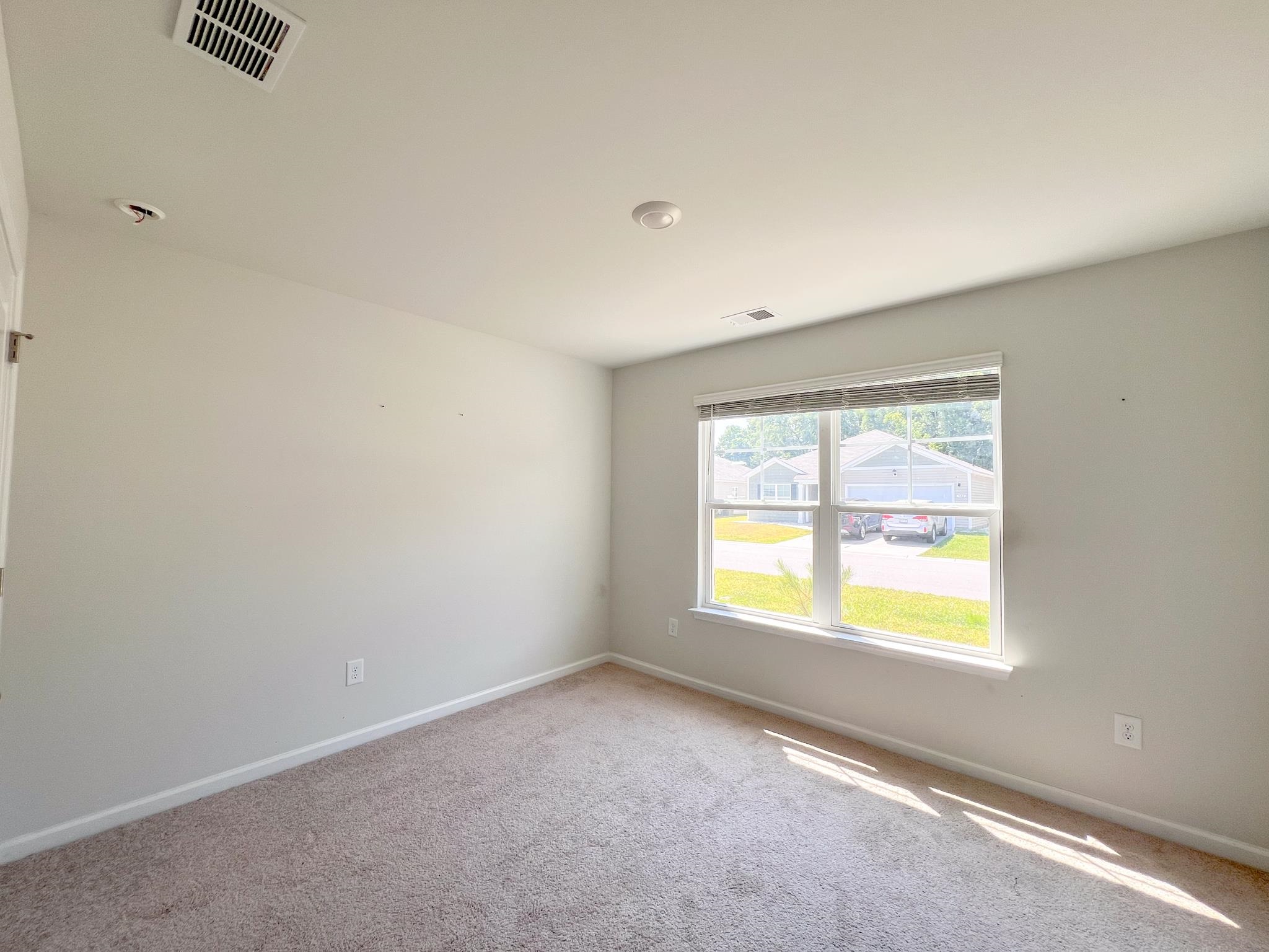 339 Spruce Pine Way Property Photo 18