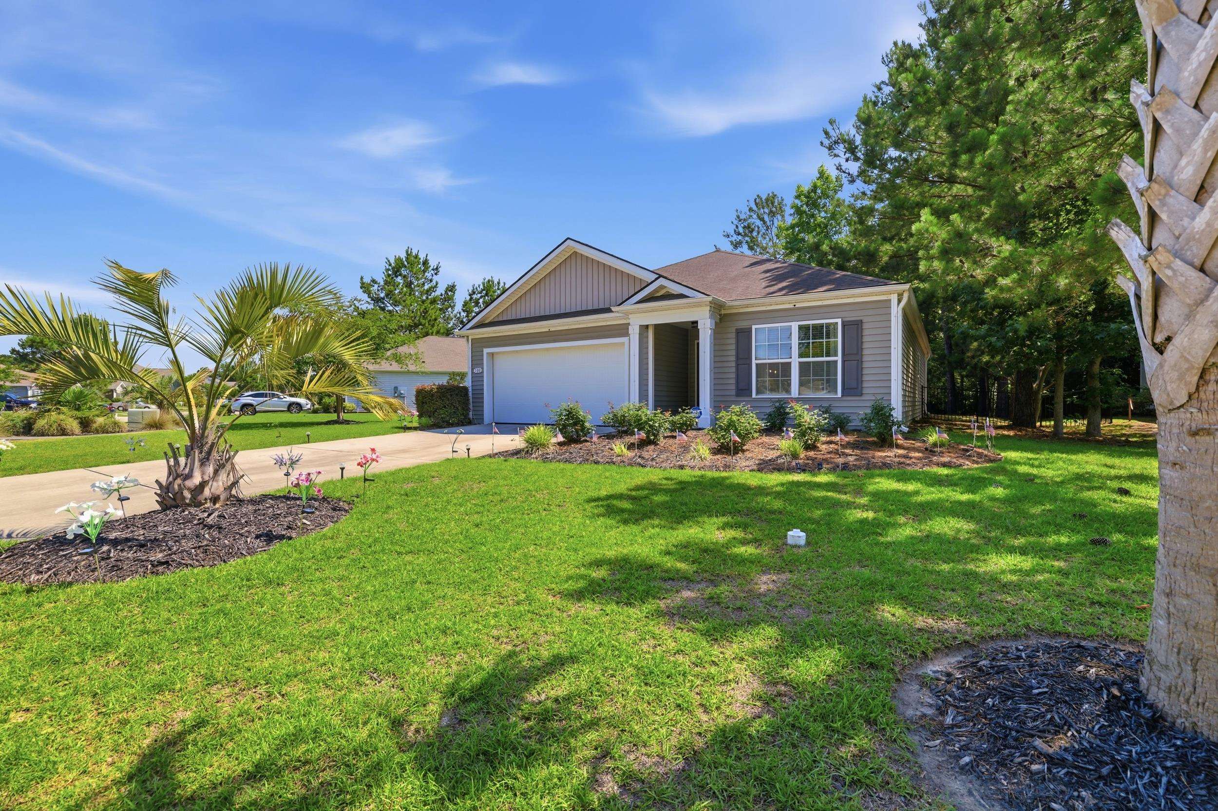 100 Oak Leaf Dr. Property Photo 5