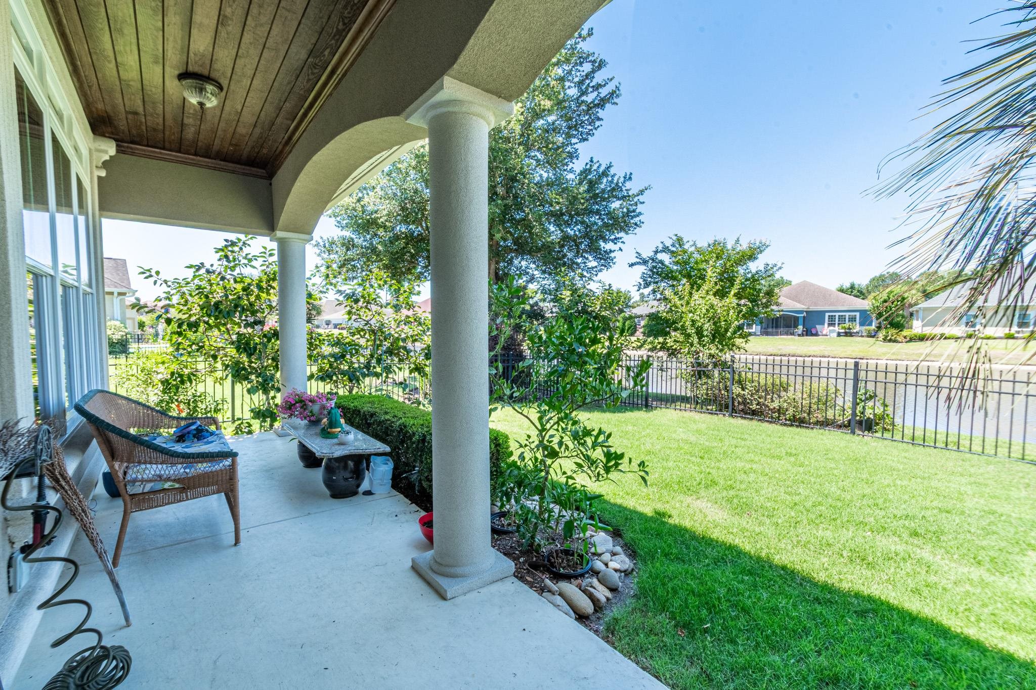 1011 Bluffview Dr. Property Photo 43