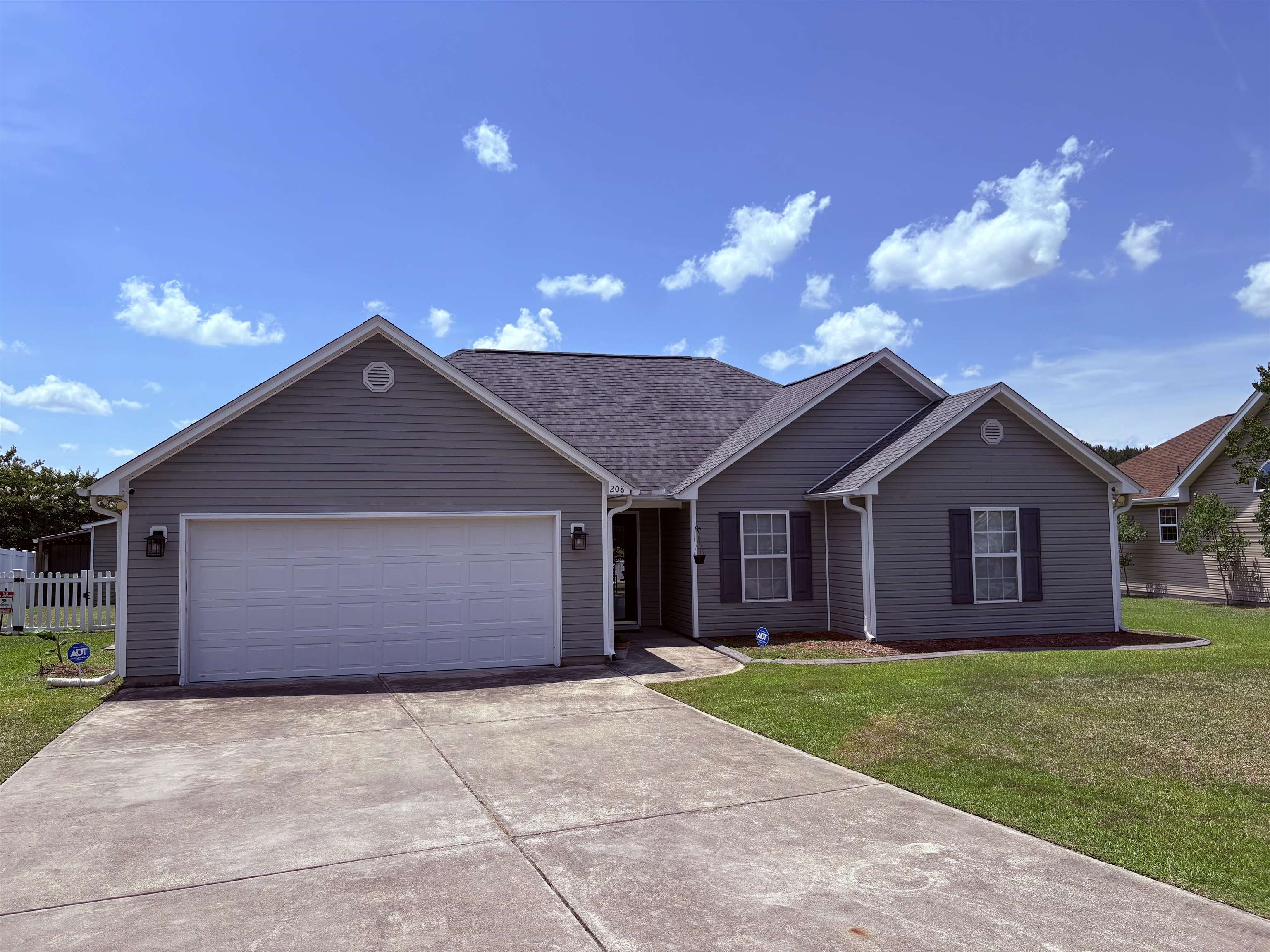 208 Hickory Springs Ct. Property Photo 1