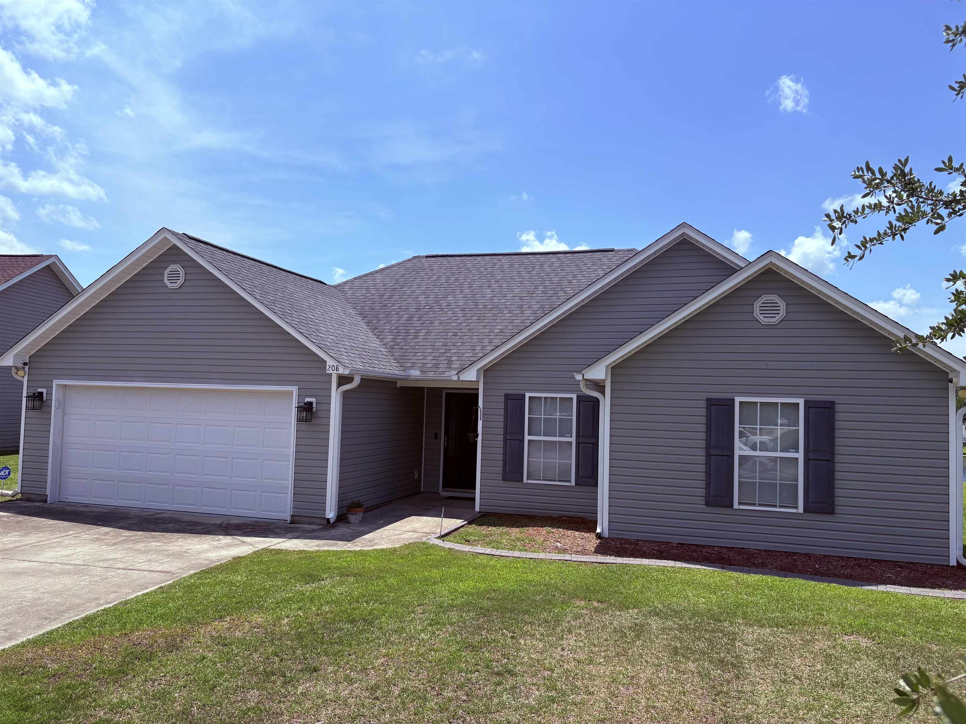 208 Hickory Springs Ct. Property Photo 2