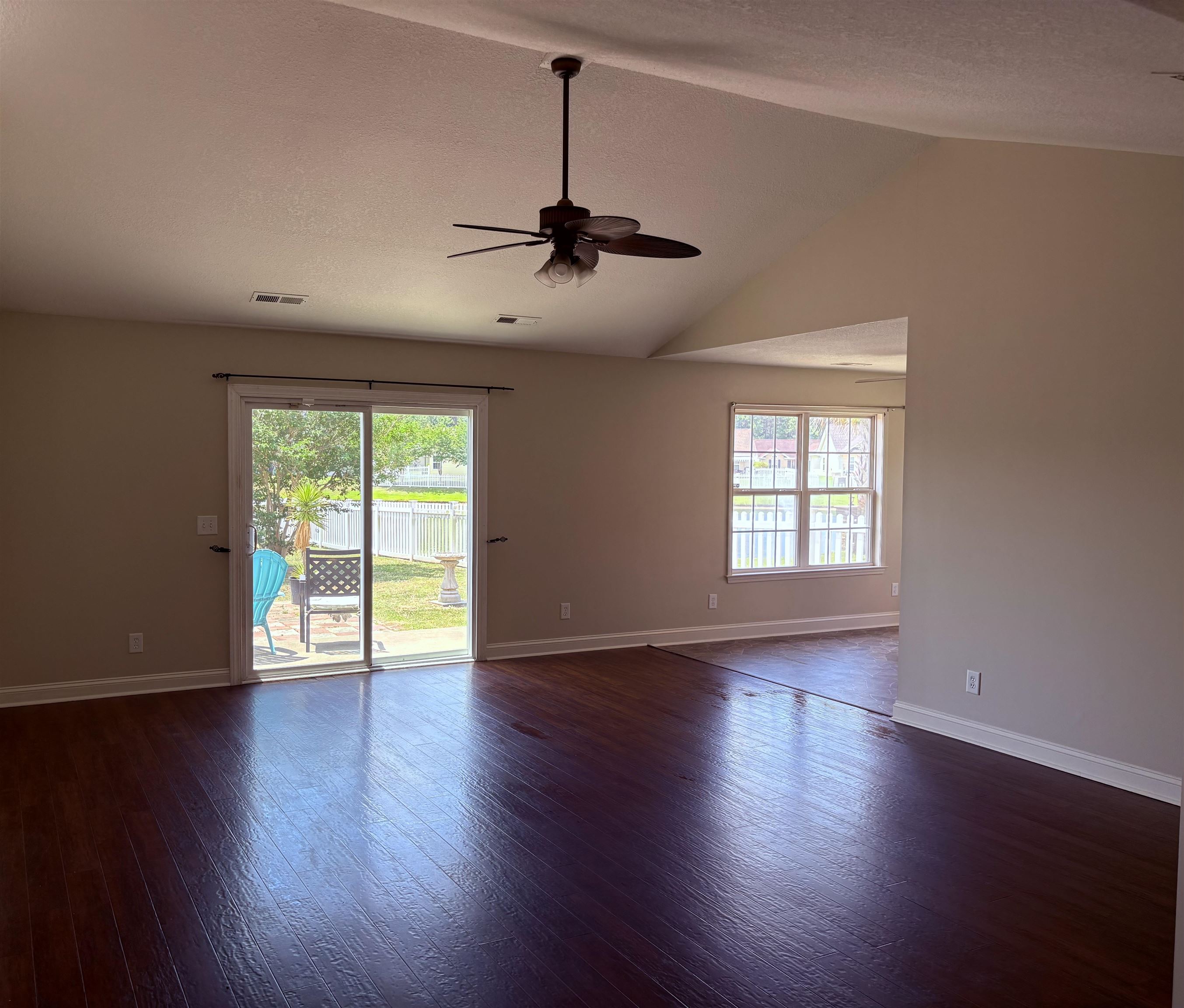 208 Hickory Springs Ct. Property Photo 5