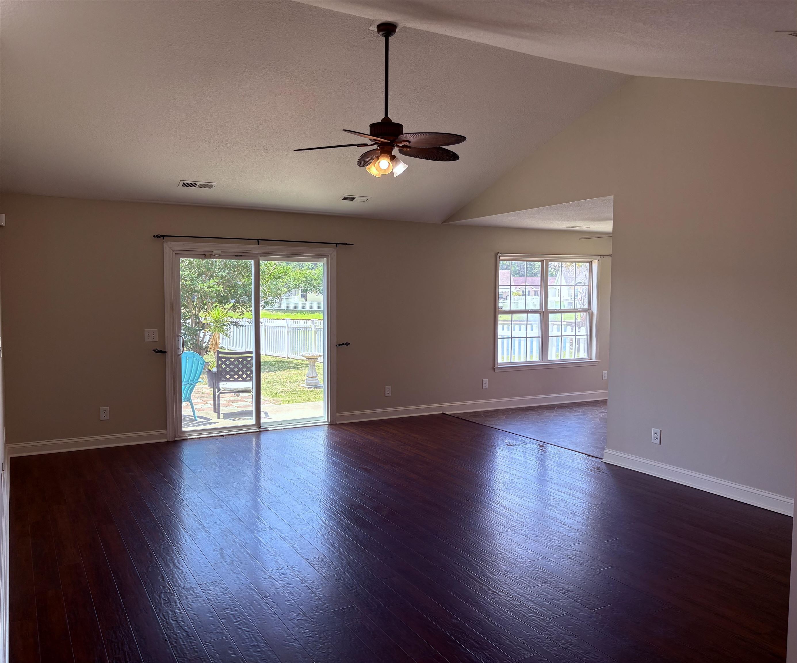 208 Hickory Springs Ct. Property Photo 8