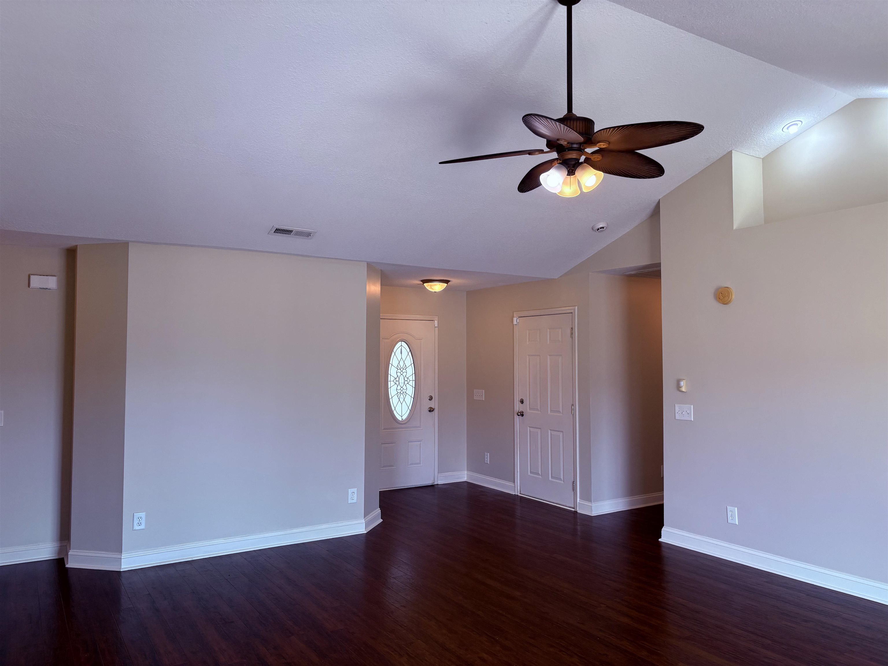 208 Hickory Springs Ct. Property Photo 9