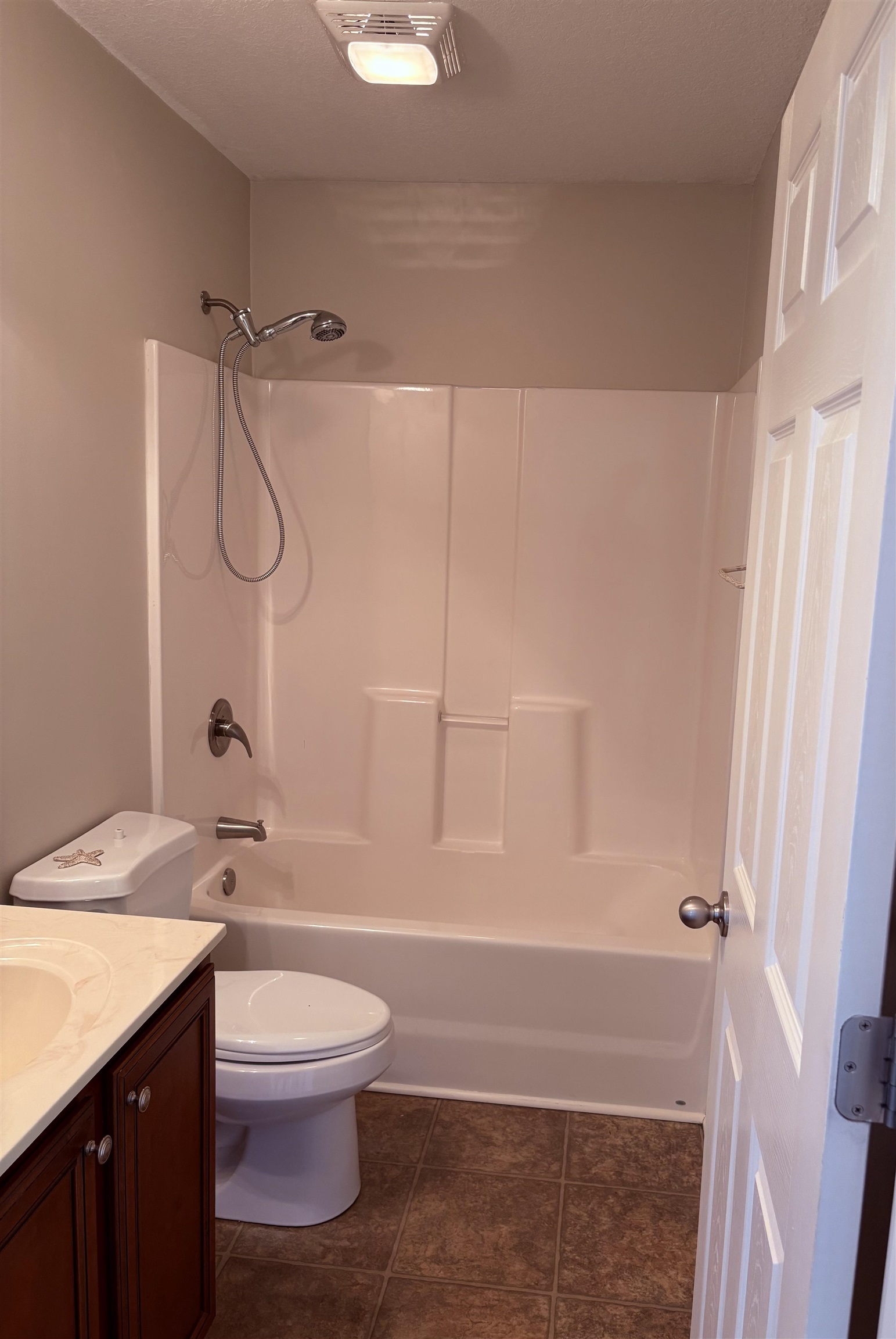 208 Hickory Springs Ct. Property Photo 34